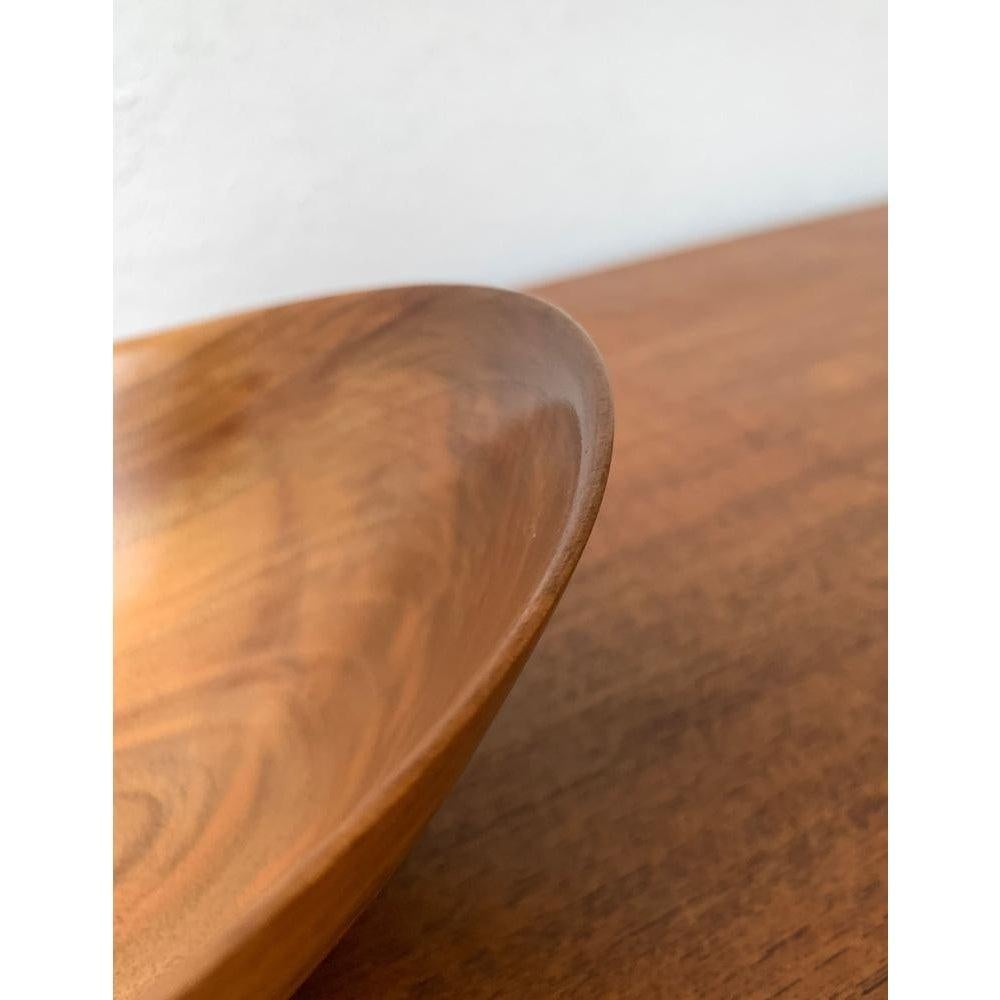 Ciotola in teak di metà secolo 1960 in vendita 5