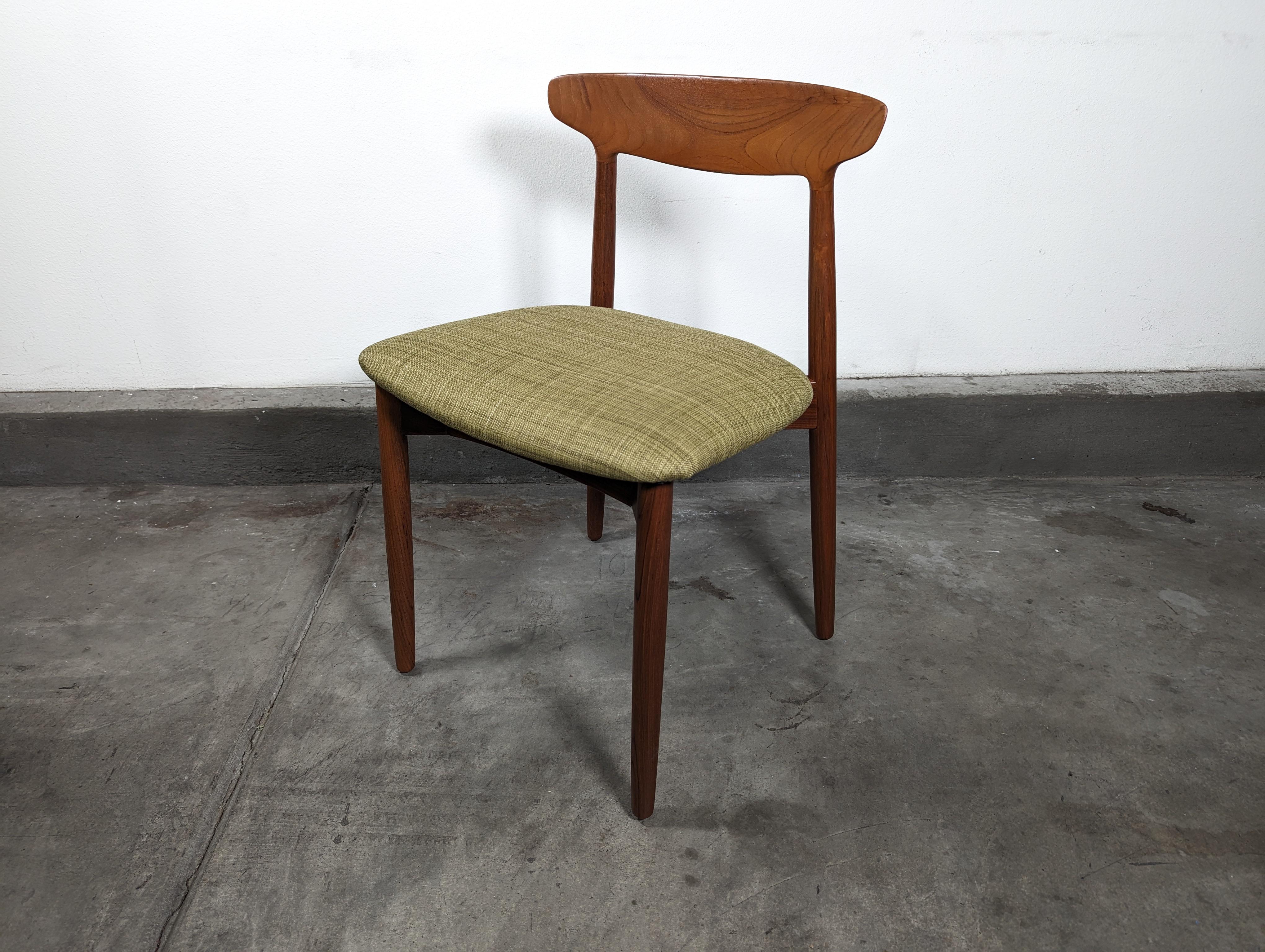 Mid Century Teak Chairs by Harry Østergaard for Randers Møbelfabrik, c1960s 1