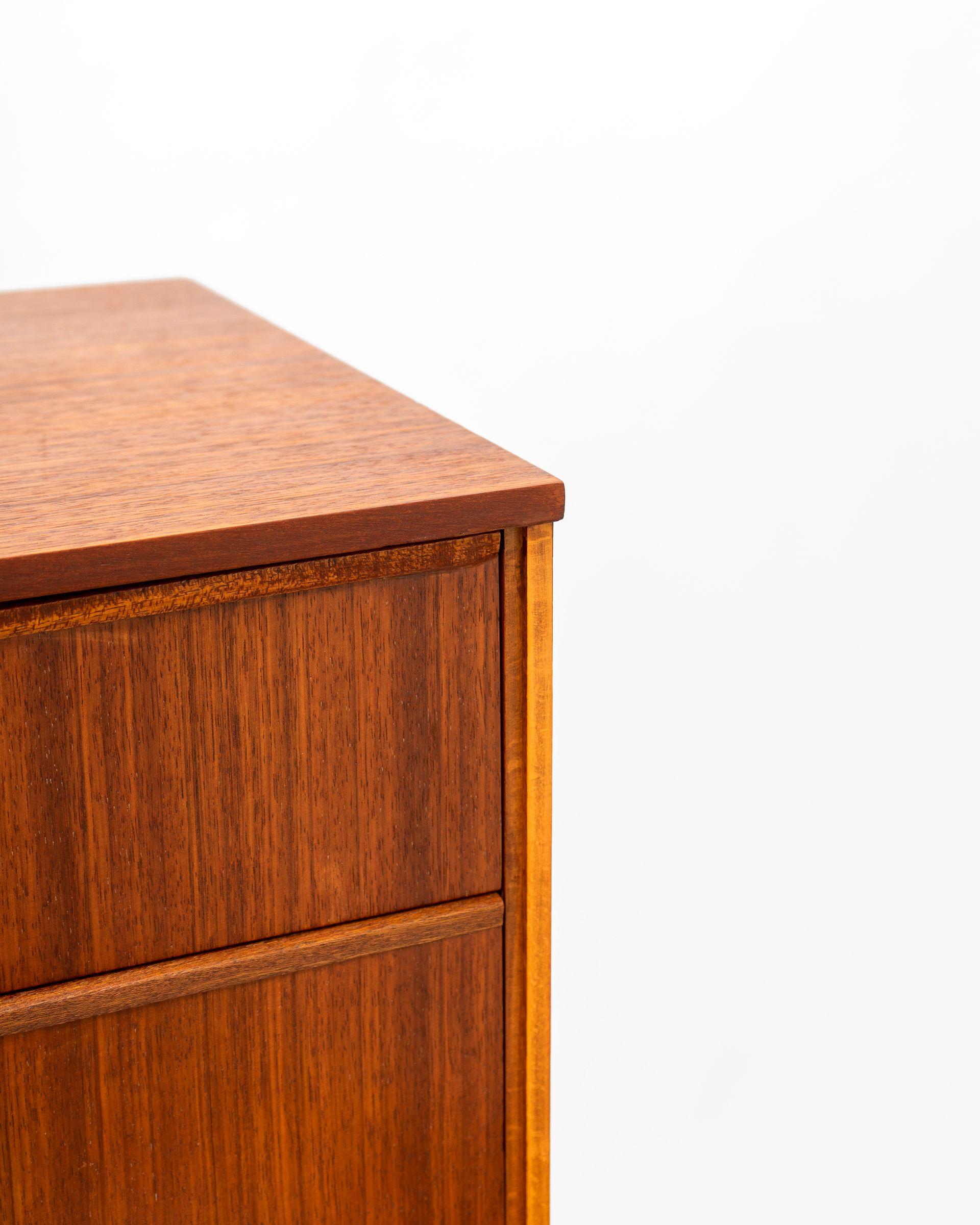 Mid-Century Teak Chest of Drawers by Frank Guille for Austinsuite, circa 1960 1