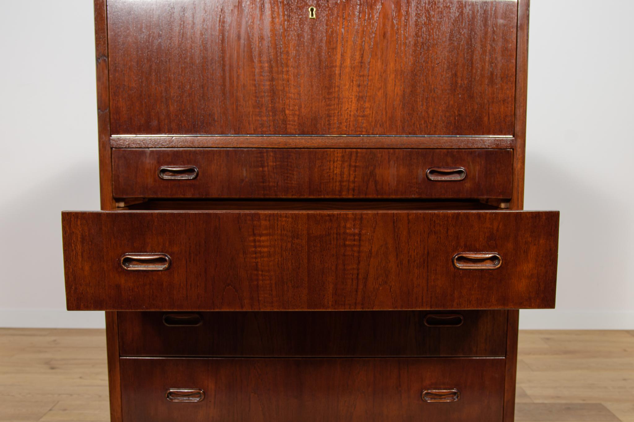 Cassettiera in teak di metà secolo, Danimarca, anni '60 in vendita 3