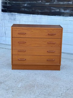 Mid-Century Teak Chest of Drawers