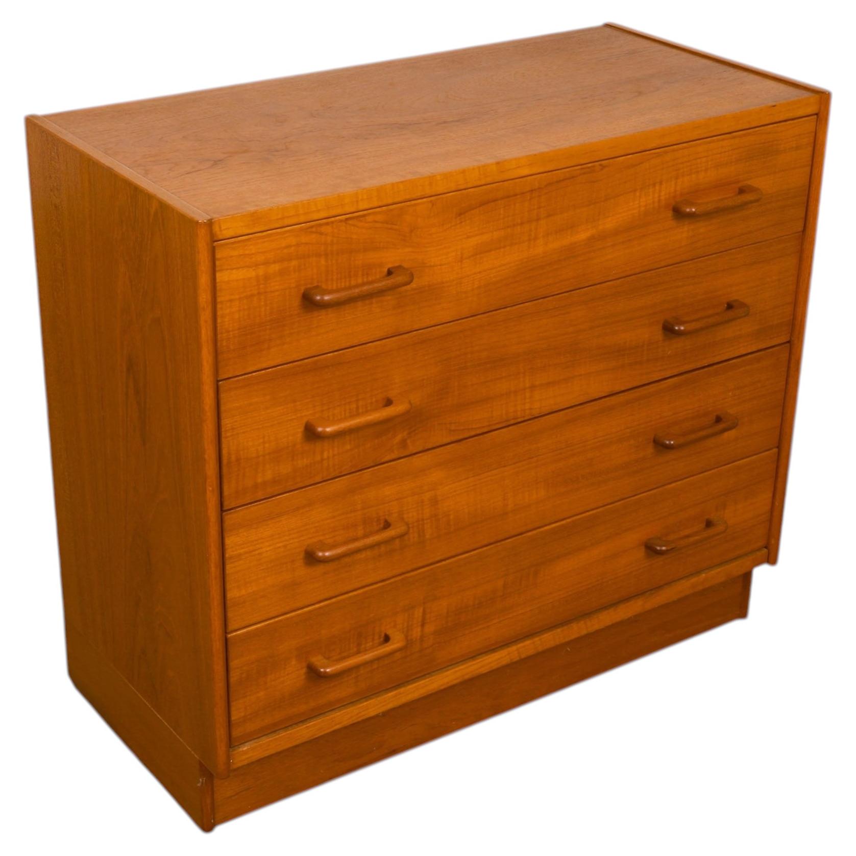 Mid Century Teak Chest of Drawers For Sale