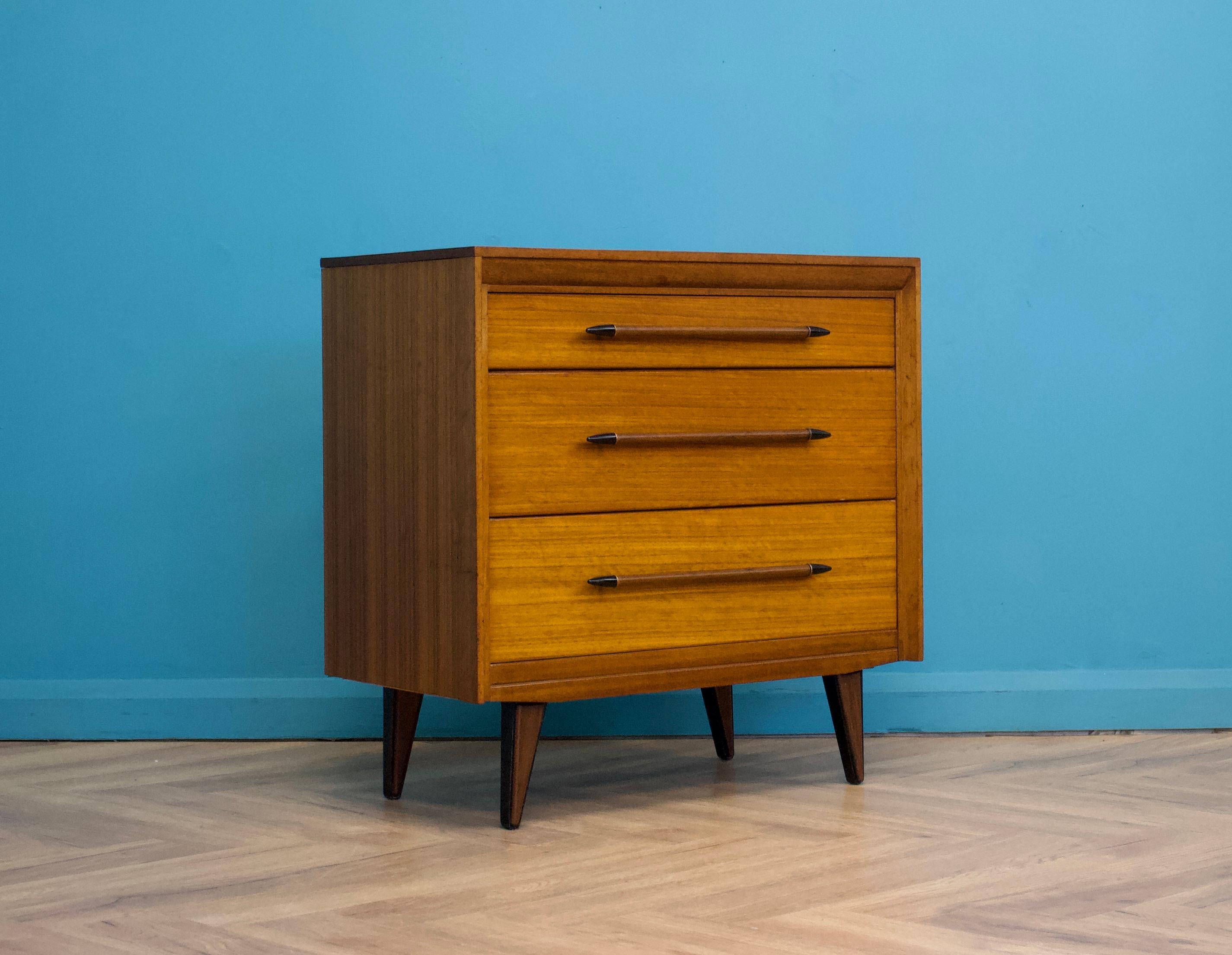 Mid-Century-Kommode aus Teakholz von Lebus, 1960er Jahre (Moderne der Mitte des Jahrhunderts) im Angebot