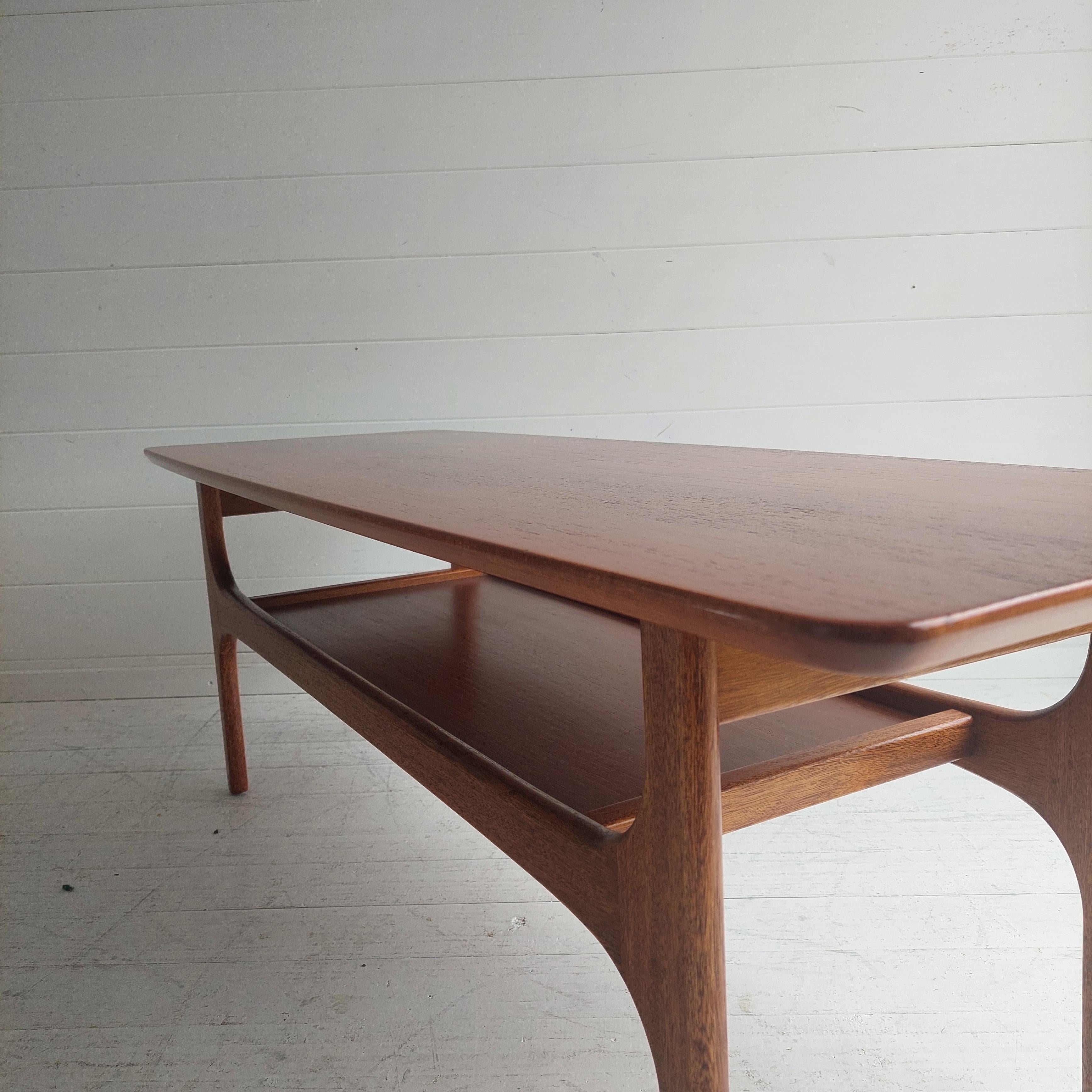Midcentury Teak Coffee Table by Jentique 1960s In Good Condition In Leamington Spa, GB