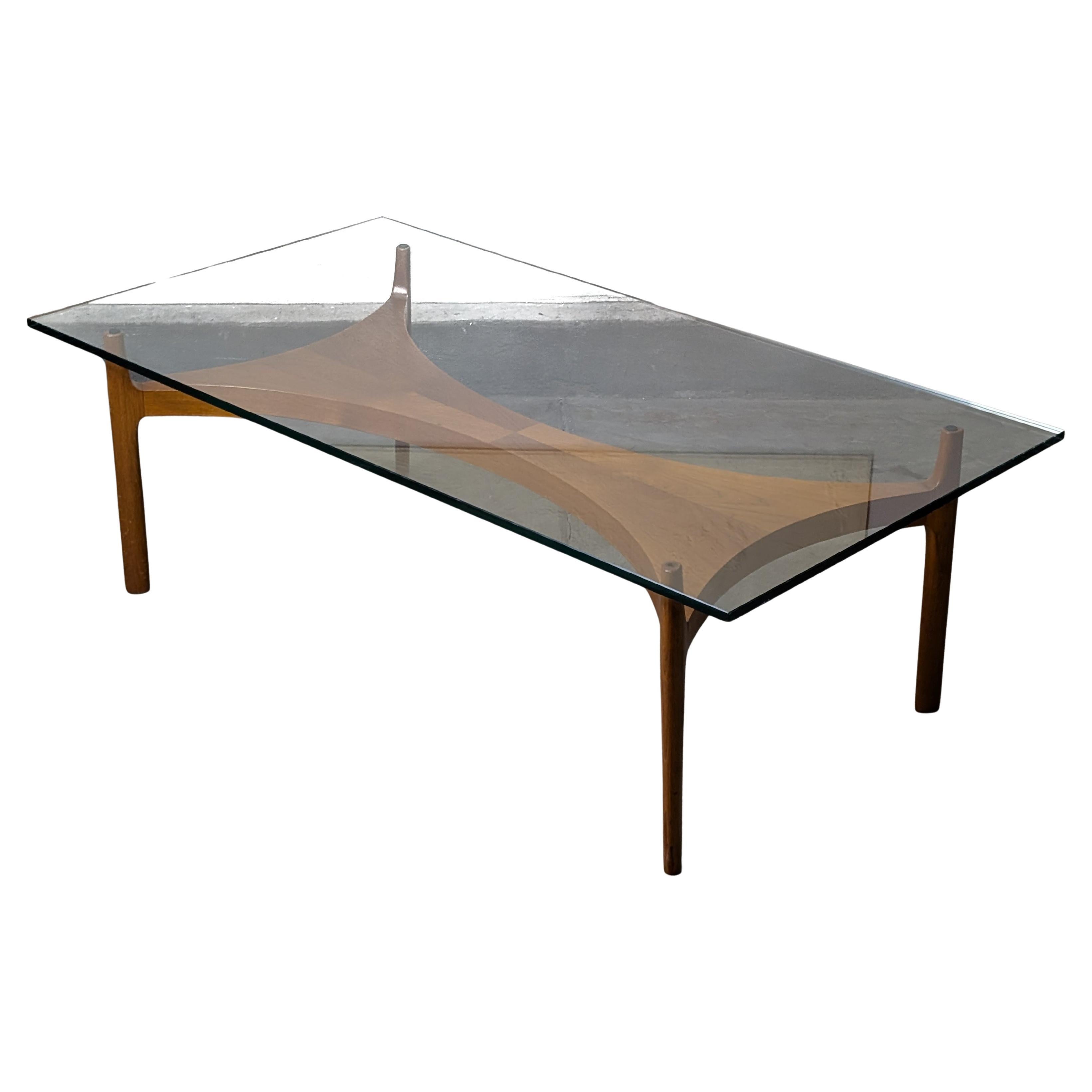 Mid Century Teak Coffee Table by Sven Ellekaer for Christian Linneberg, c1960s For Sale