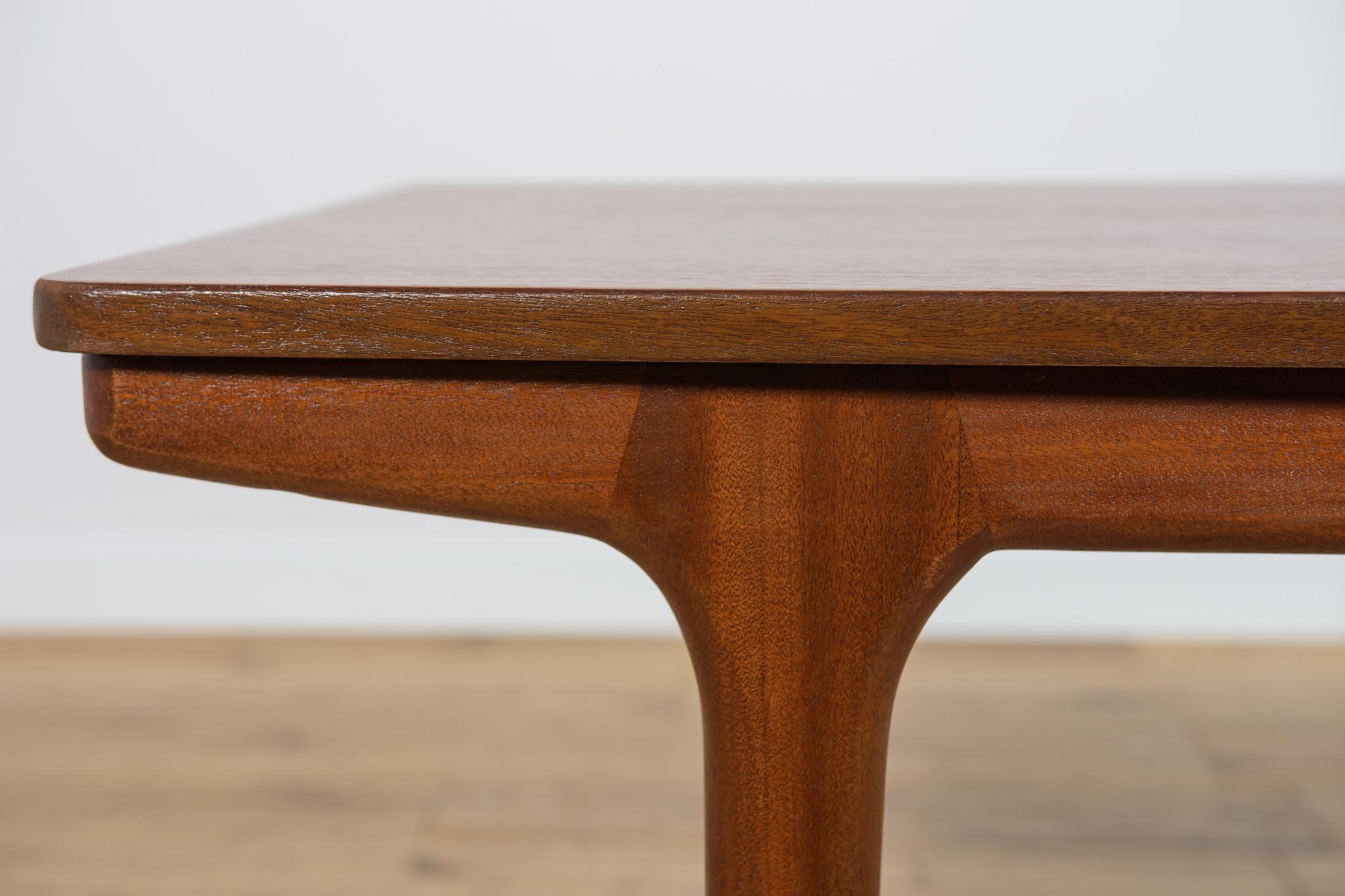 Mid-Century Teak Coffee Table from McIntosh, 1960s For Sale 9