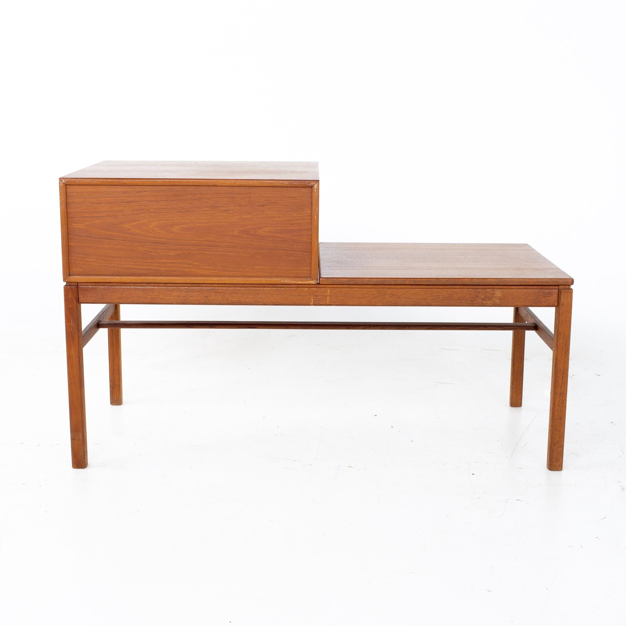 Sven Engstrom Mid Century Teak (Casino) Foyer Entry Bench For Sale 3