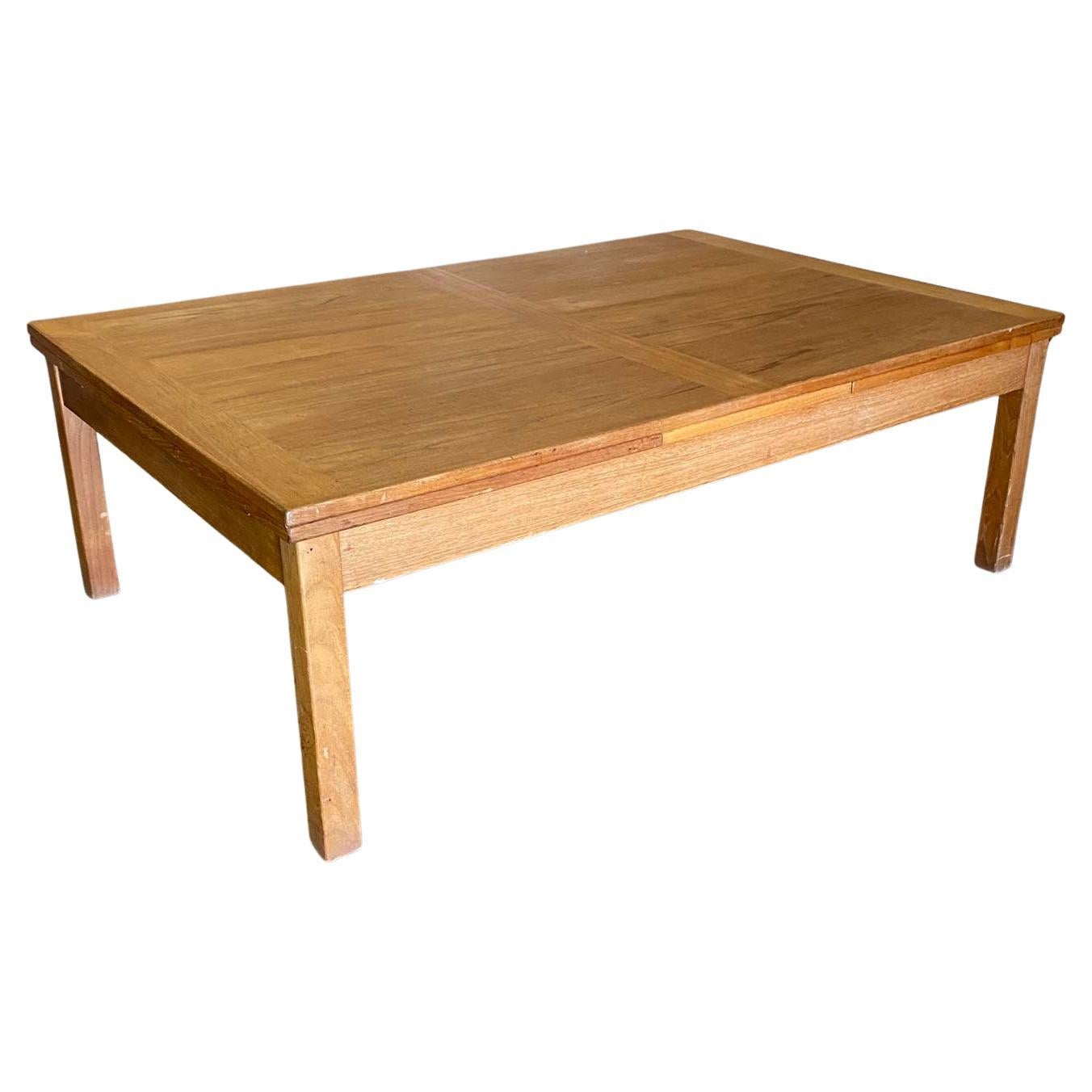 Mid Century Teak Coffee table With Extensions For Sale