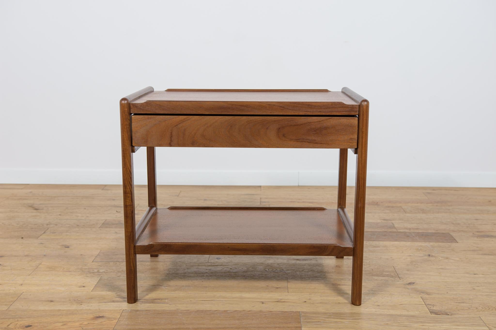 Mid-Century Teak Console Table, Denmark, 1970s In Excellent Condition For Sale In GNIEZNO, 30