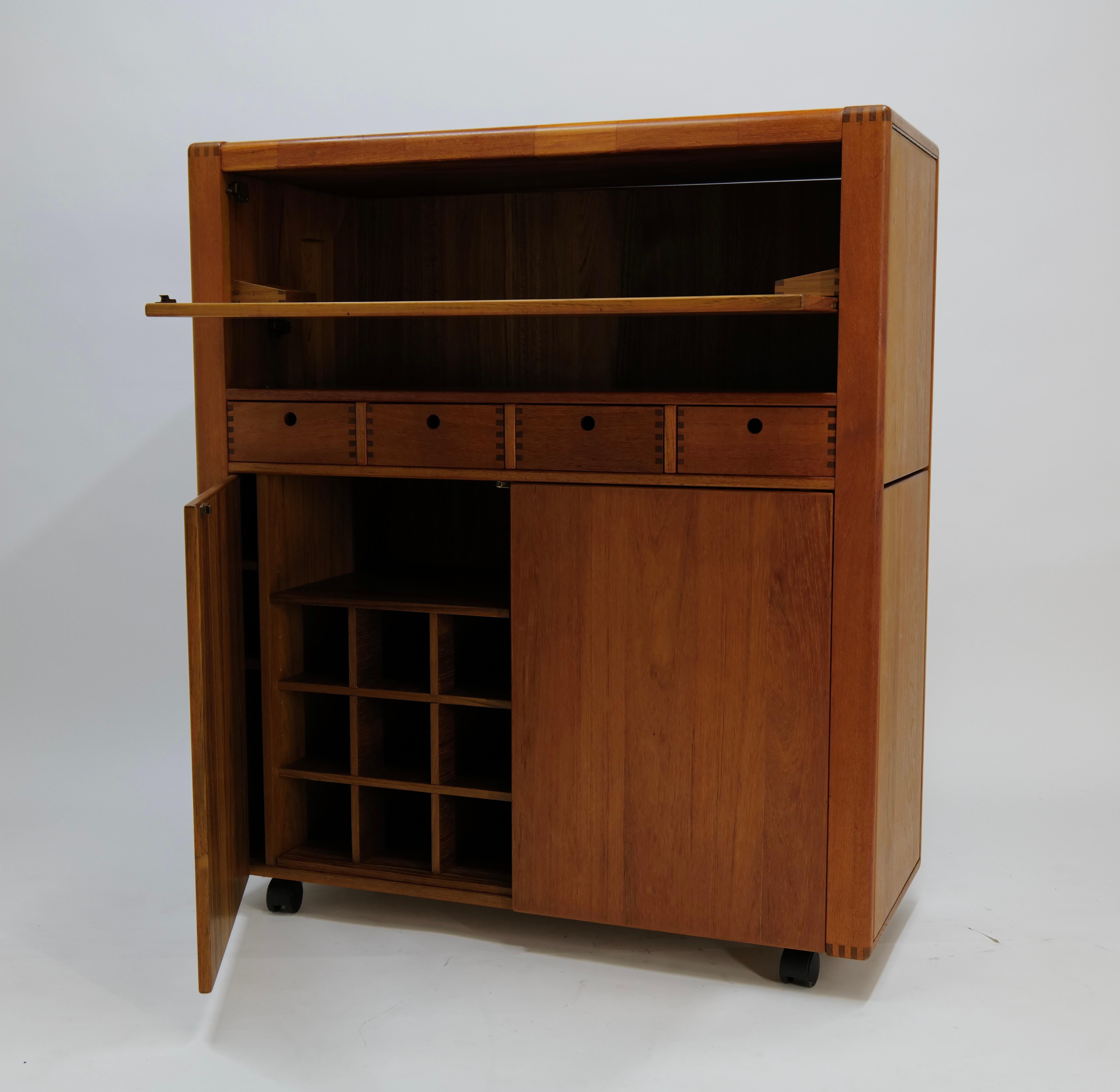Singaporean Mid Century Teak Convertible Dry Bar