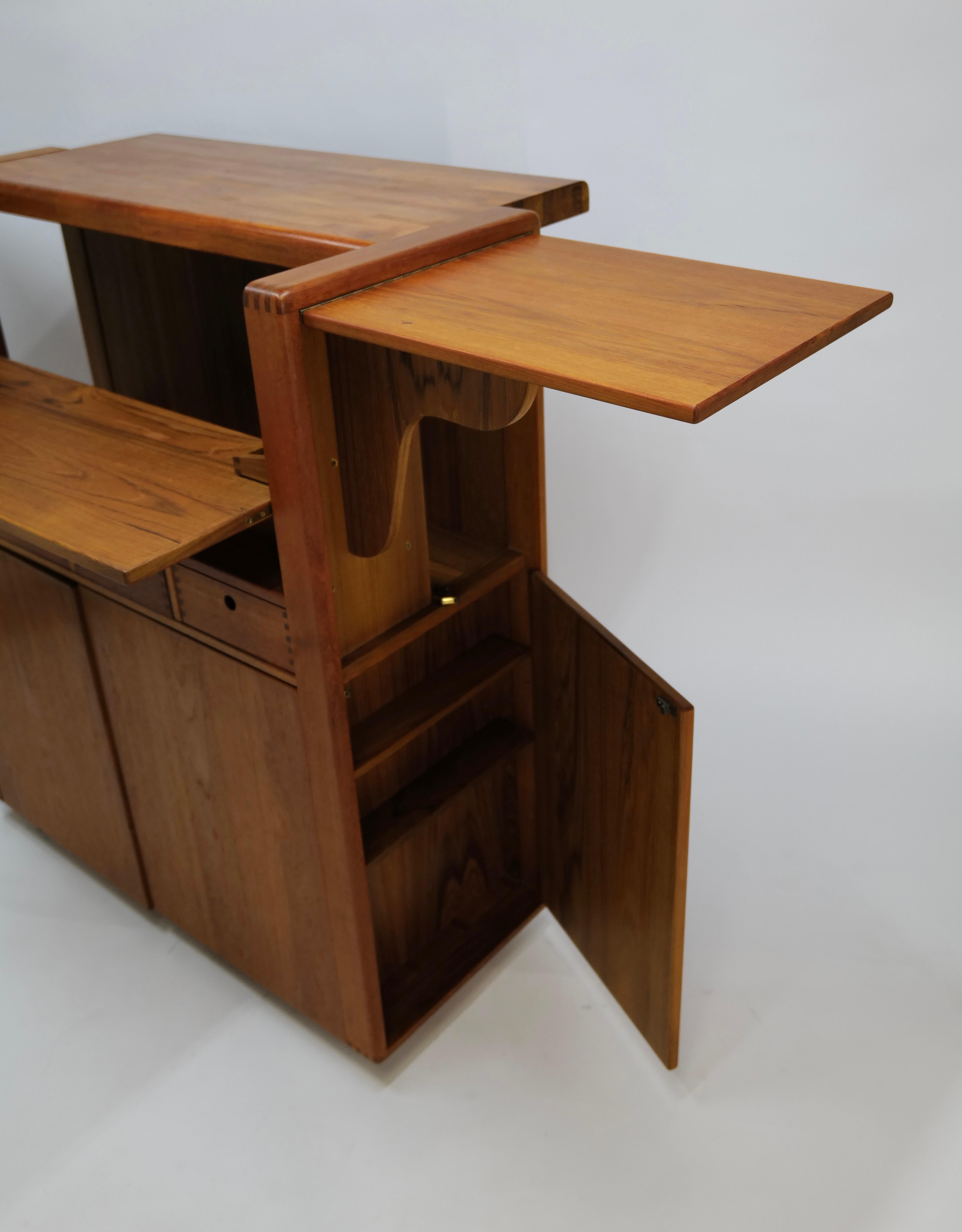 20th Century Mid Century Teak Convertible Dry Bar