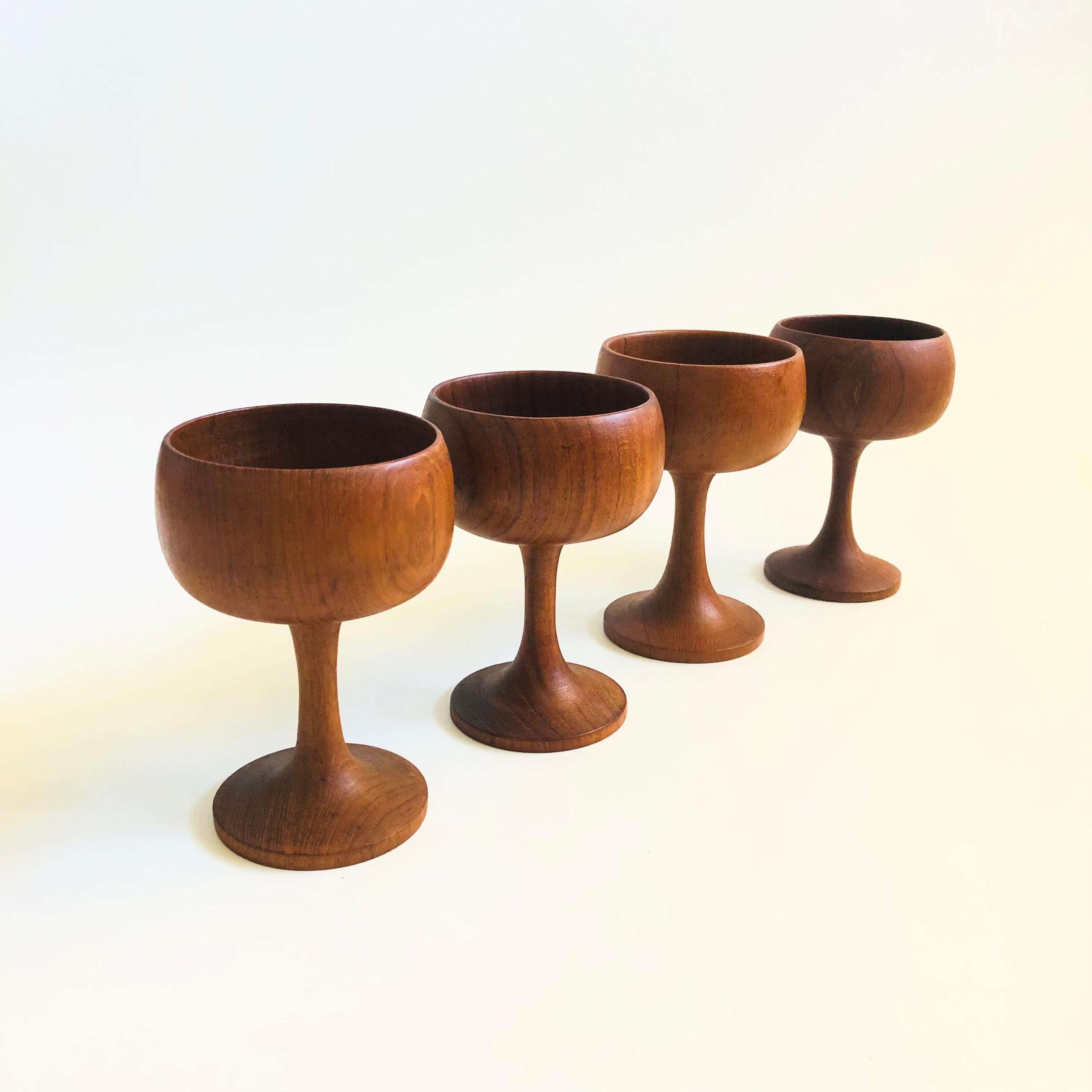Mid Century Teak Coupes - Set of 4 For Sale 2