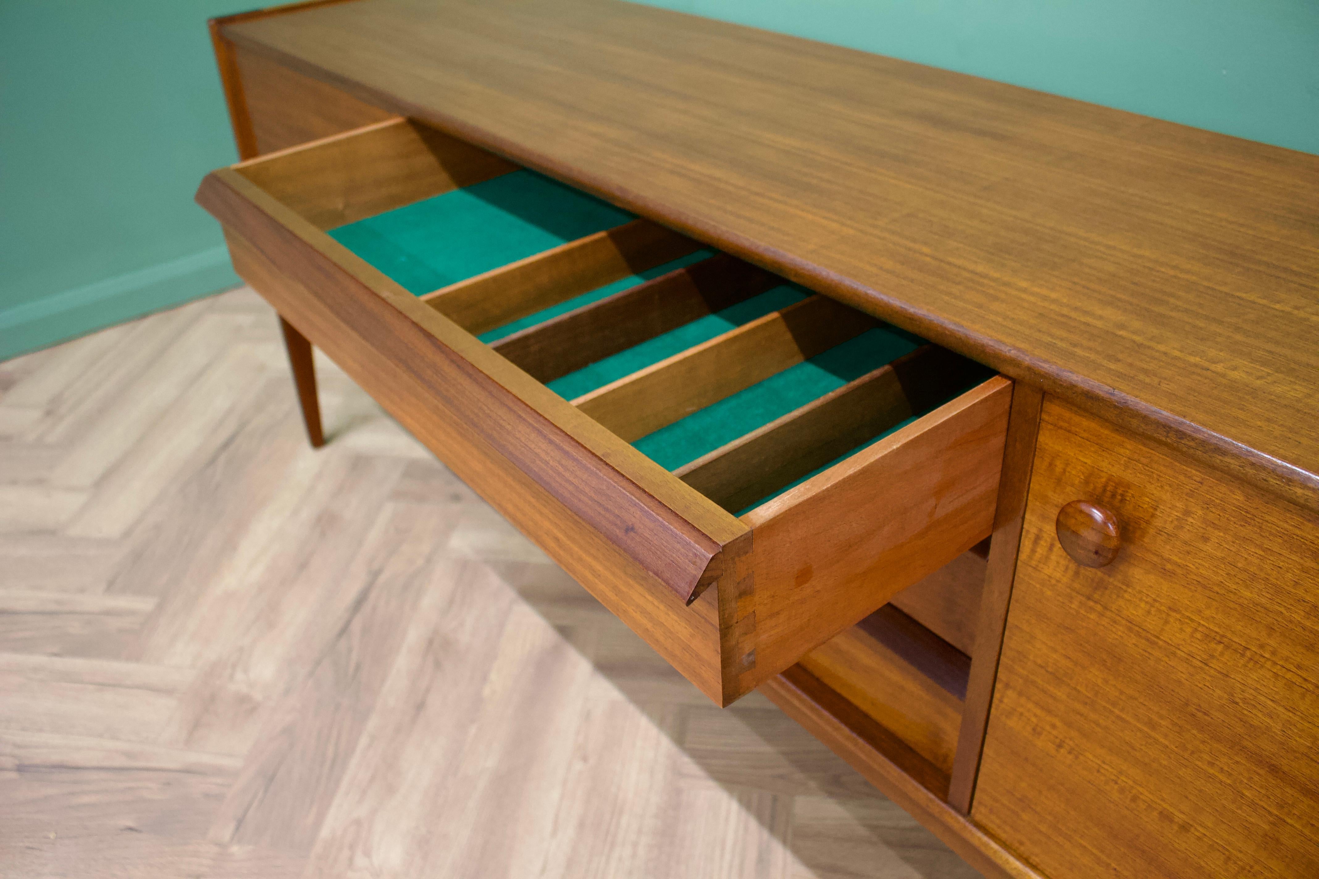 Midcentury Teak 'Da Silva' Sideboard by John Herbert for Younger, 1960s In Good Condition In South Shields, GB