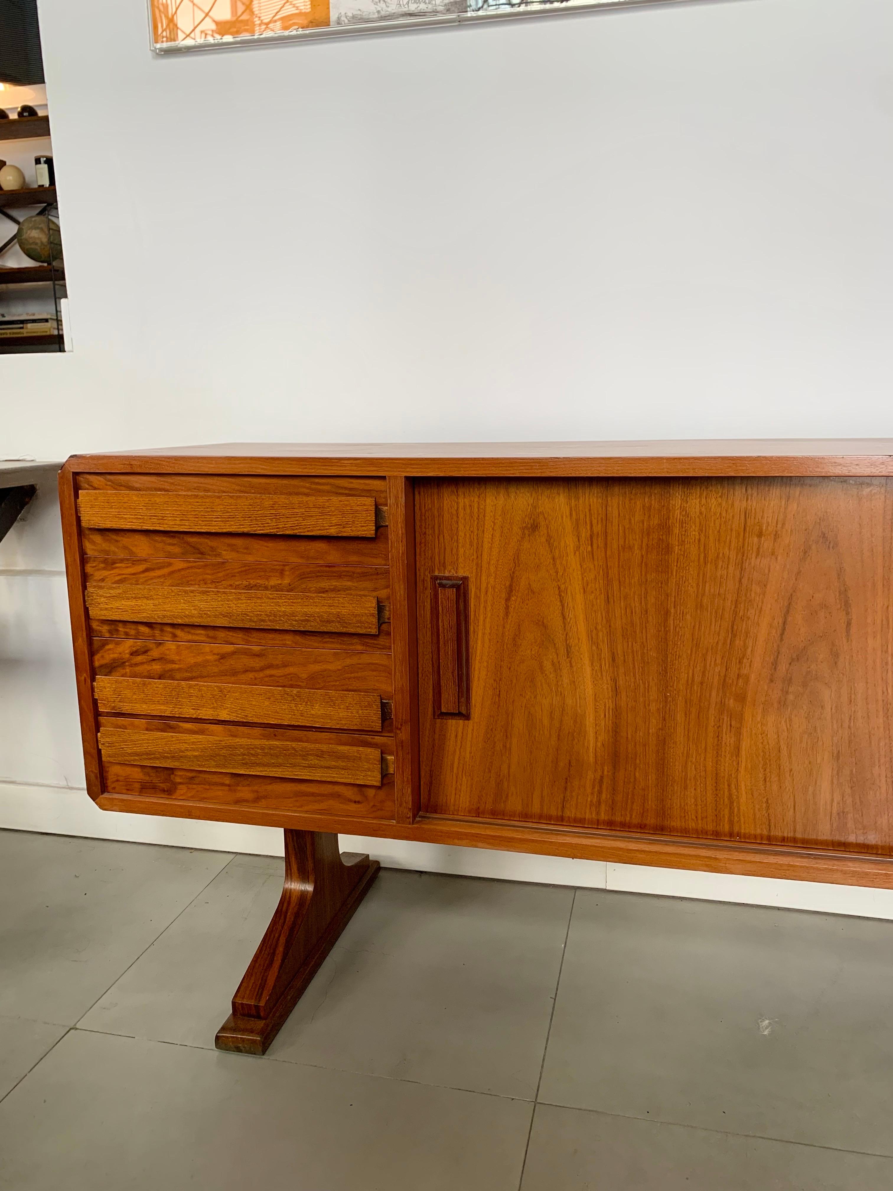 Mid Century Teak  Dänisches Sideboard 1960¨s im Angebot 8