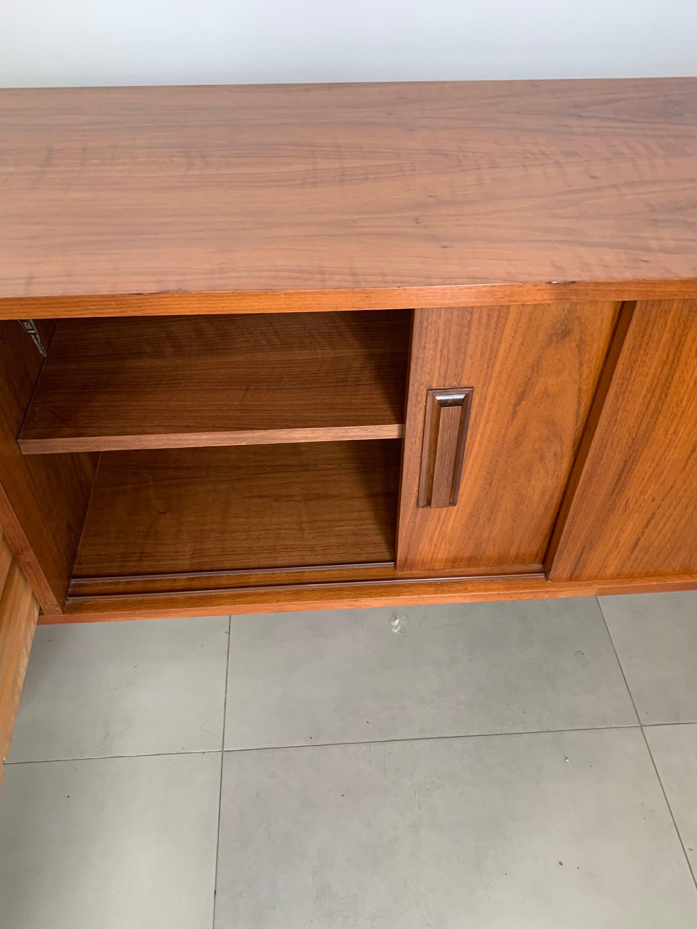 Mid Century Teak  Dänisches Sideboard 1960¨s im Angebot 9