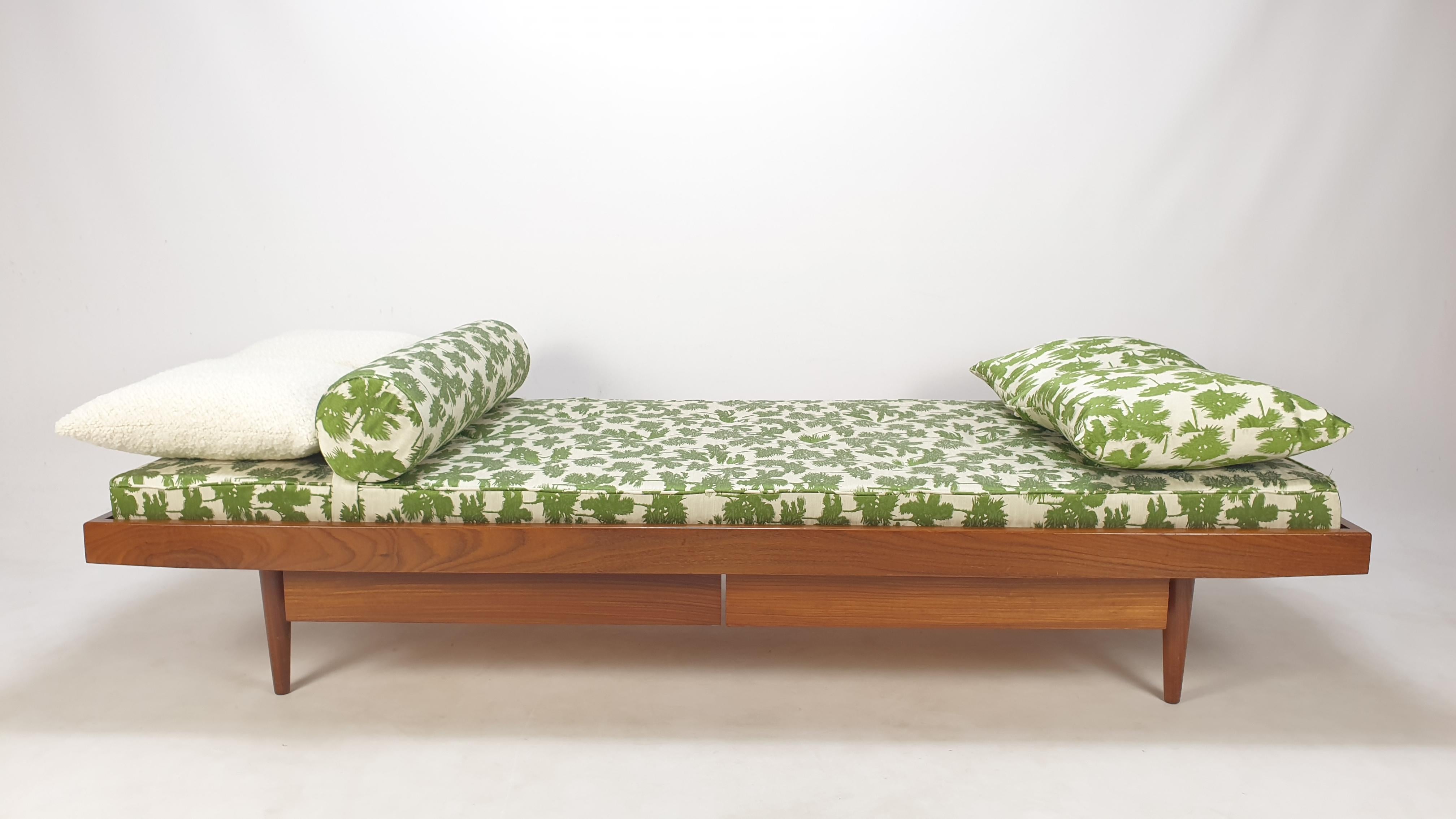 Dutch Mid Century Teak Daybed, 1960s For Sale