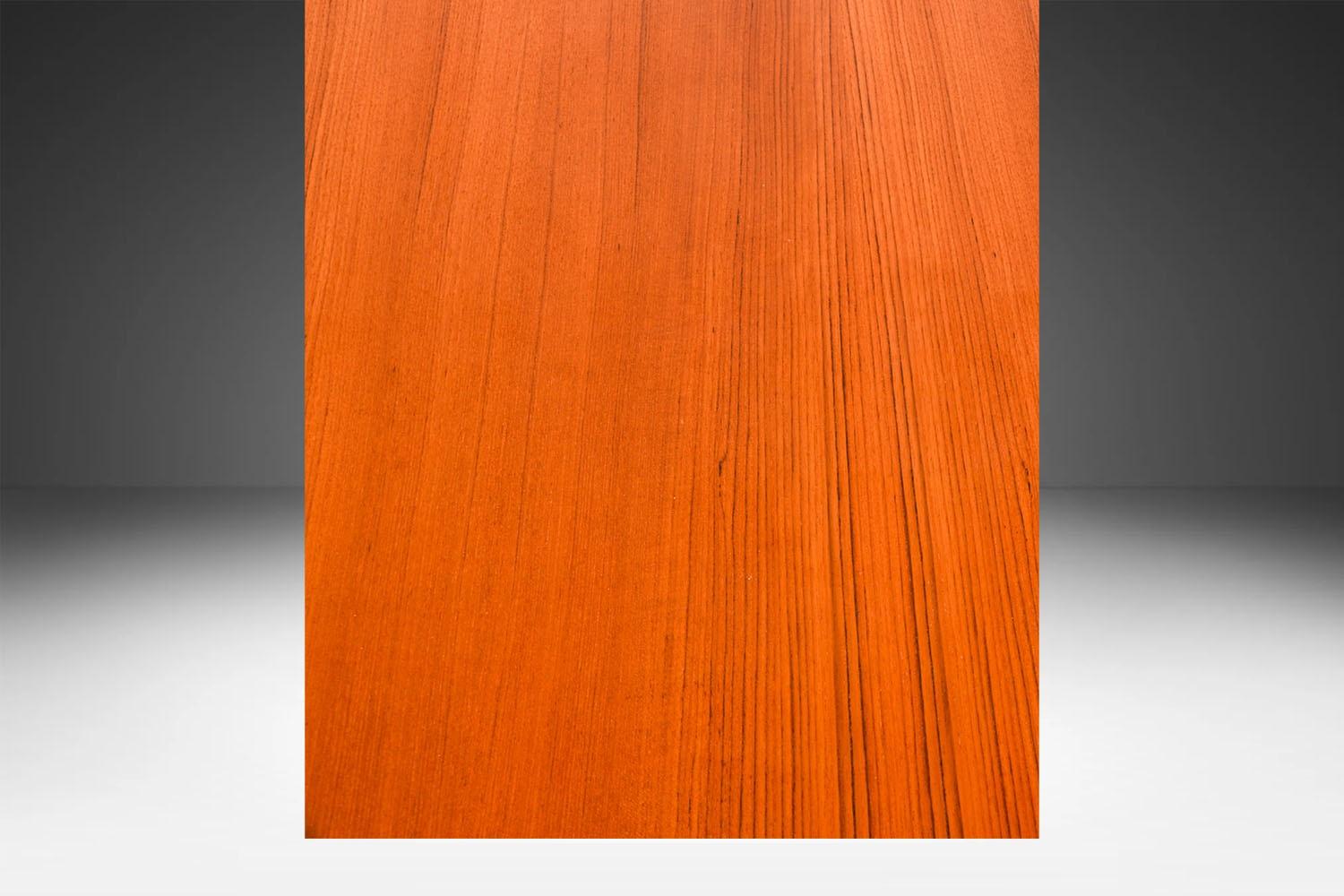 Mid-Century Teak Denmark Flip Top Extendable Game Dining Table im Angebot 7