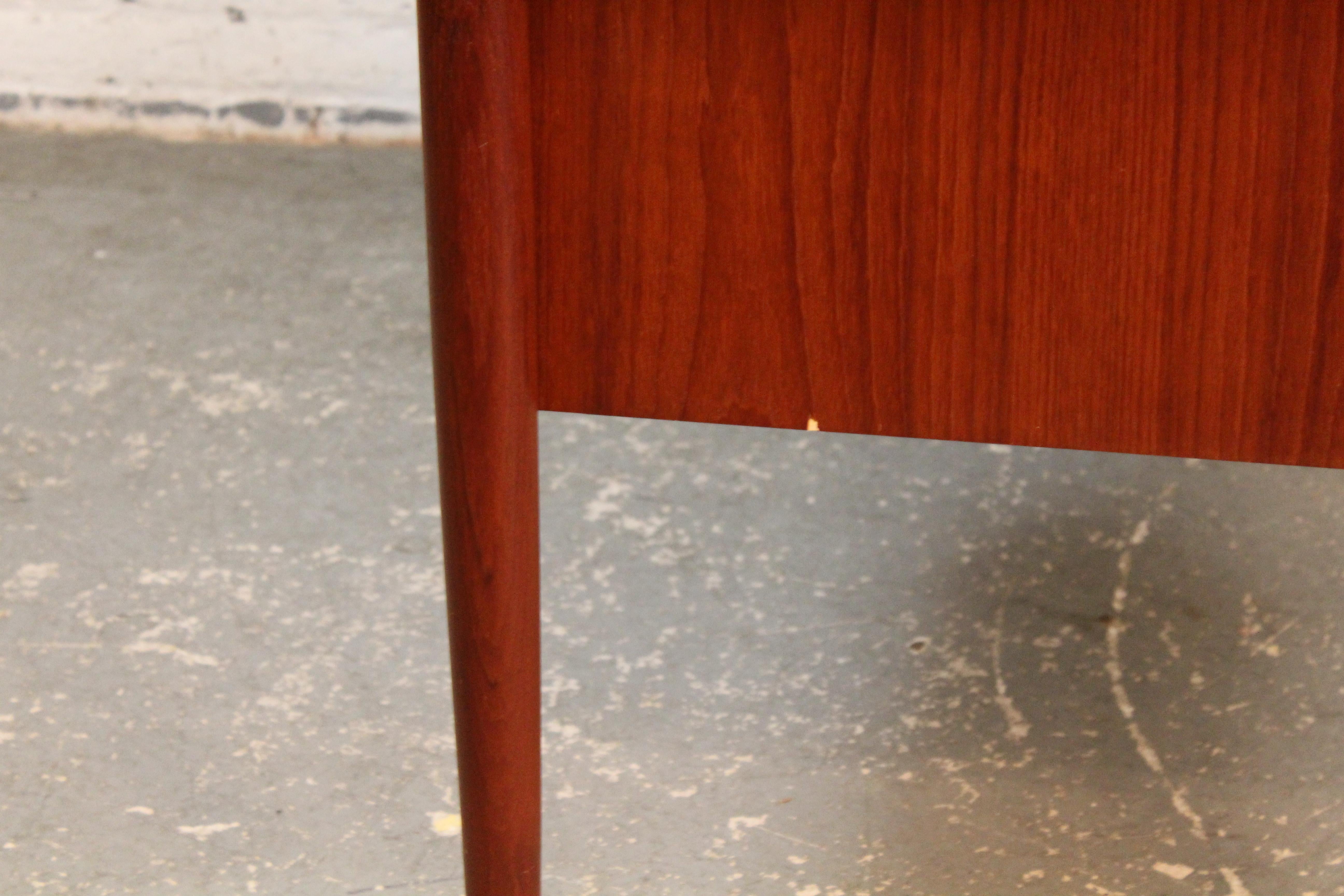 Mid-Century Teak Desk by Maurice Villency For Sale 11