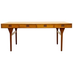 Mid-Century Teakholz-Schreibtisch von Nanna Ditzel für Sren Willadsen, Dänemark, 1950er Jahre