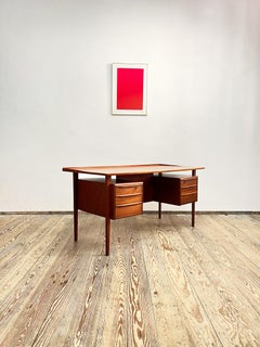 Mid-Century Teak Desk by Peter Løvig Nielsen, Denmark, 1960s