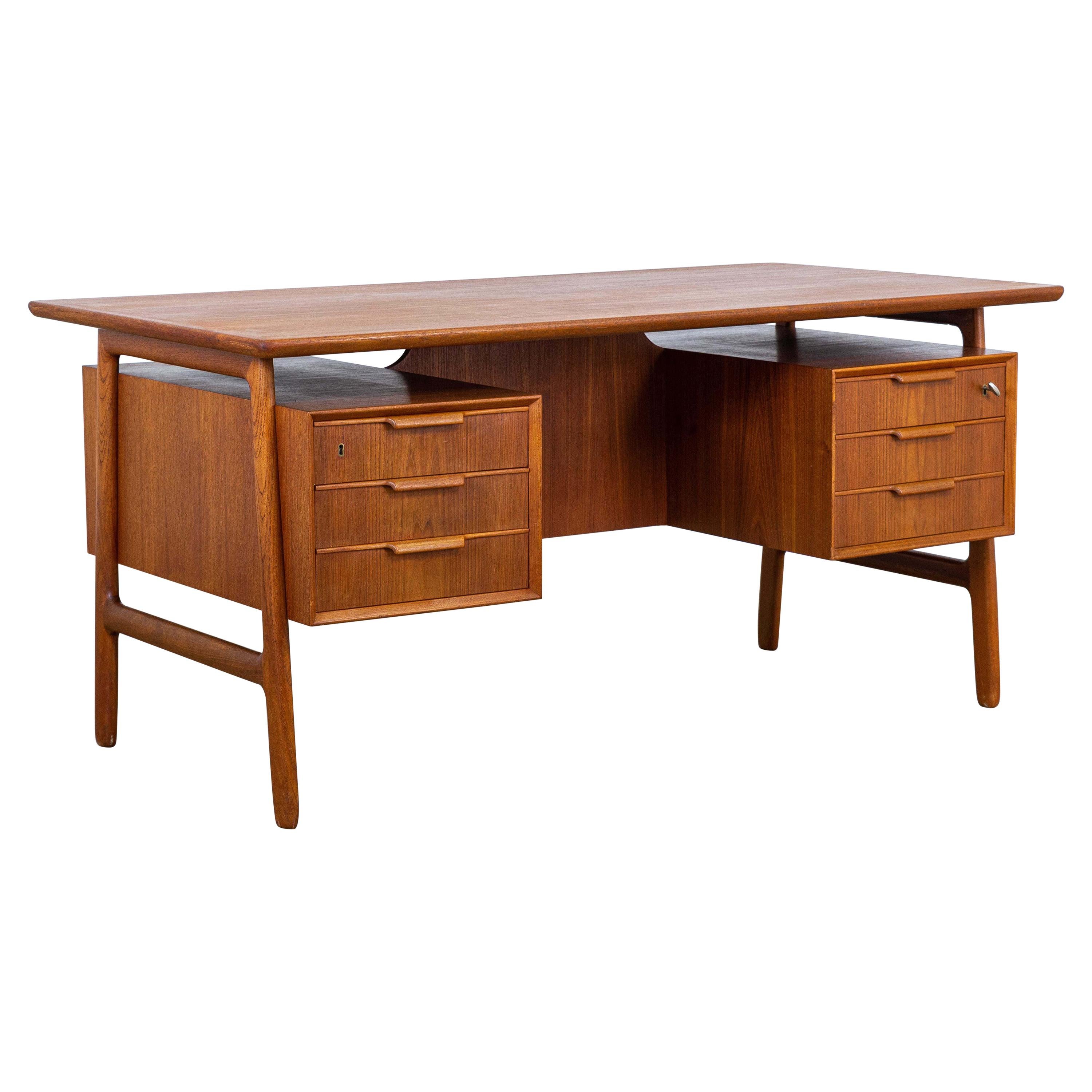 Midcentury Teak Desk from Omann Jun, Model 75, 1960s, Vintage Design