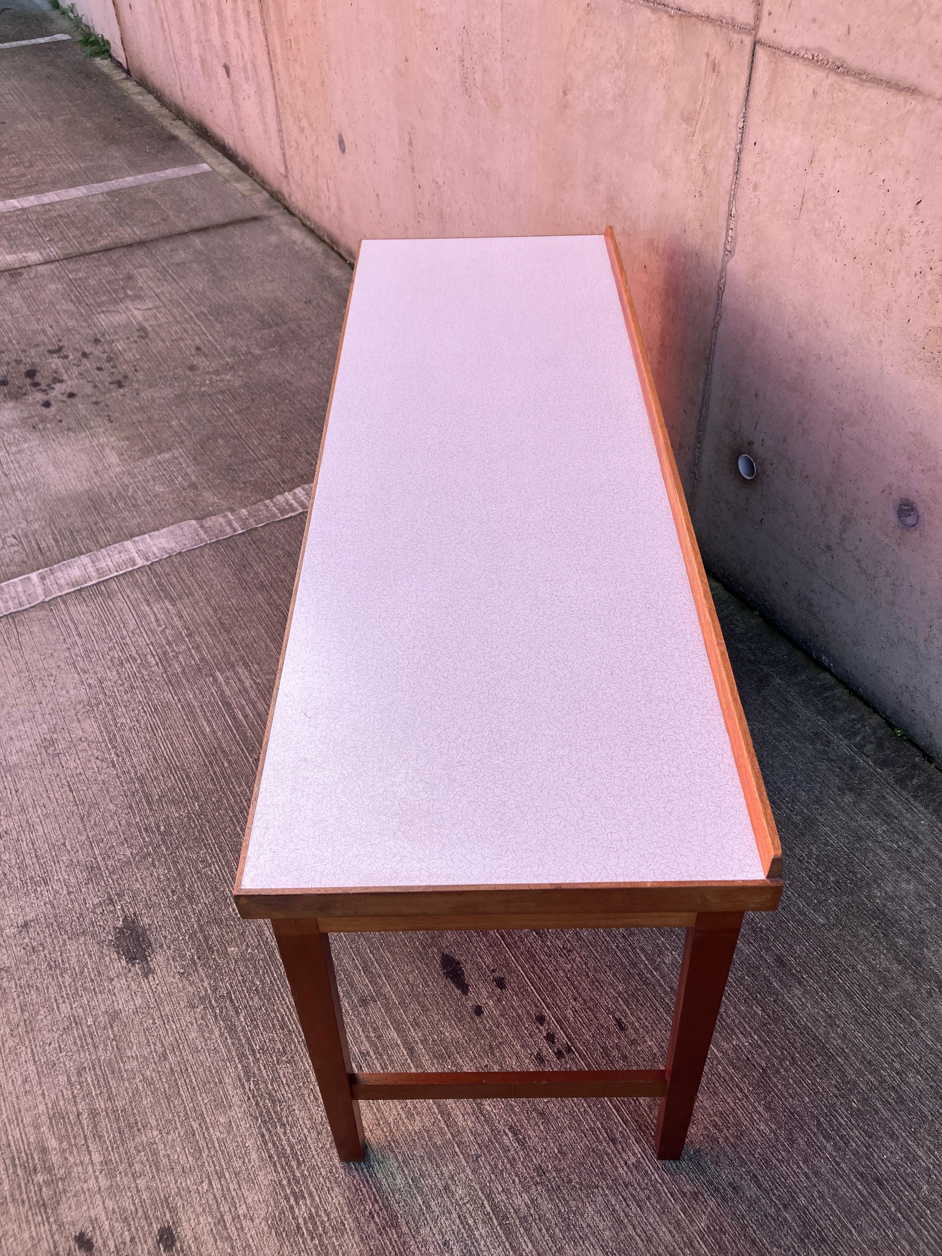 Mid Century Teak Desk with Formica Top im Angebot 7