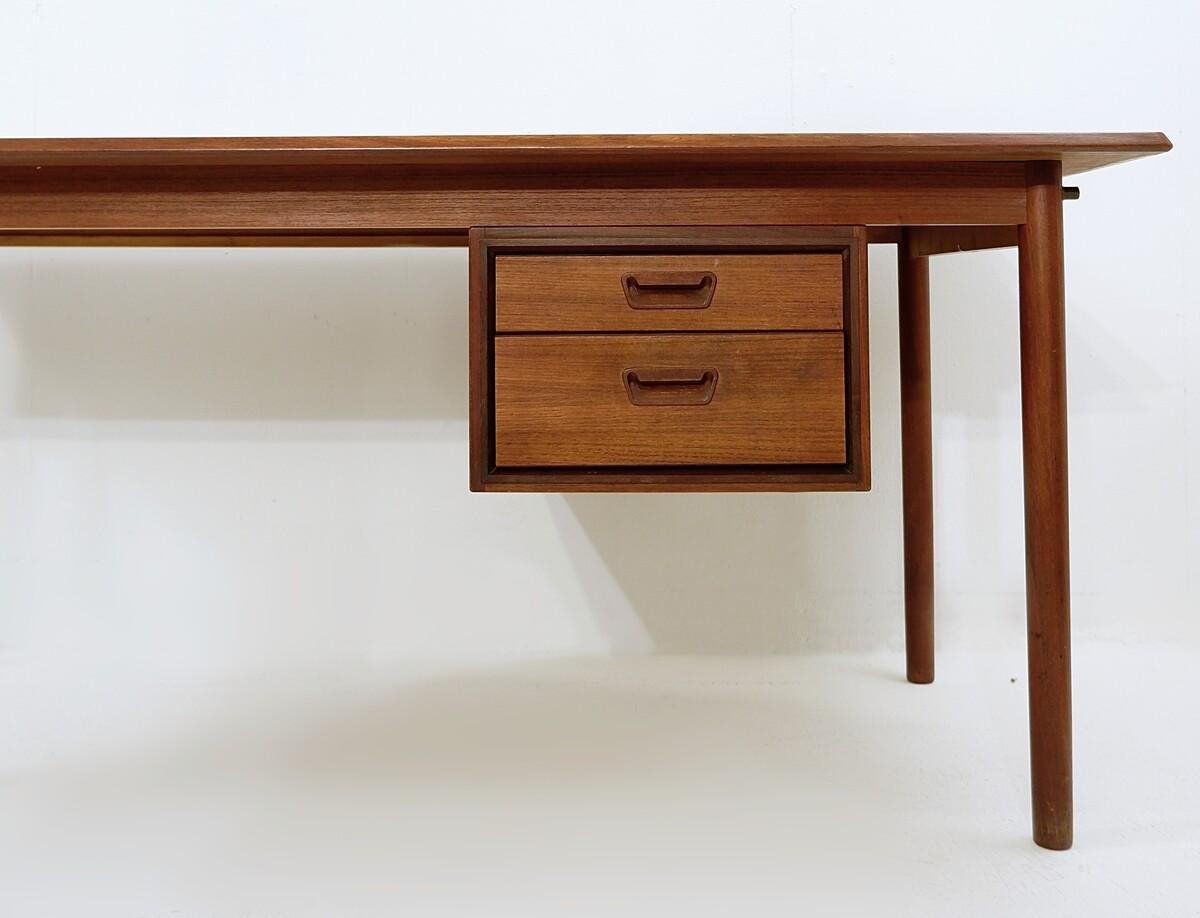 Mid-20th Century Mid-Century Teak Desk with Sliding Drawers by Arne Vodder, Denmark, 1960s