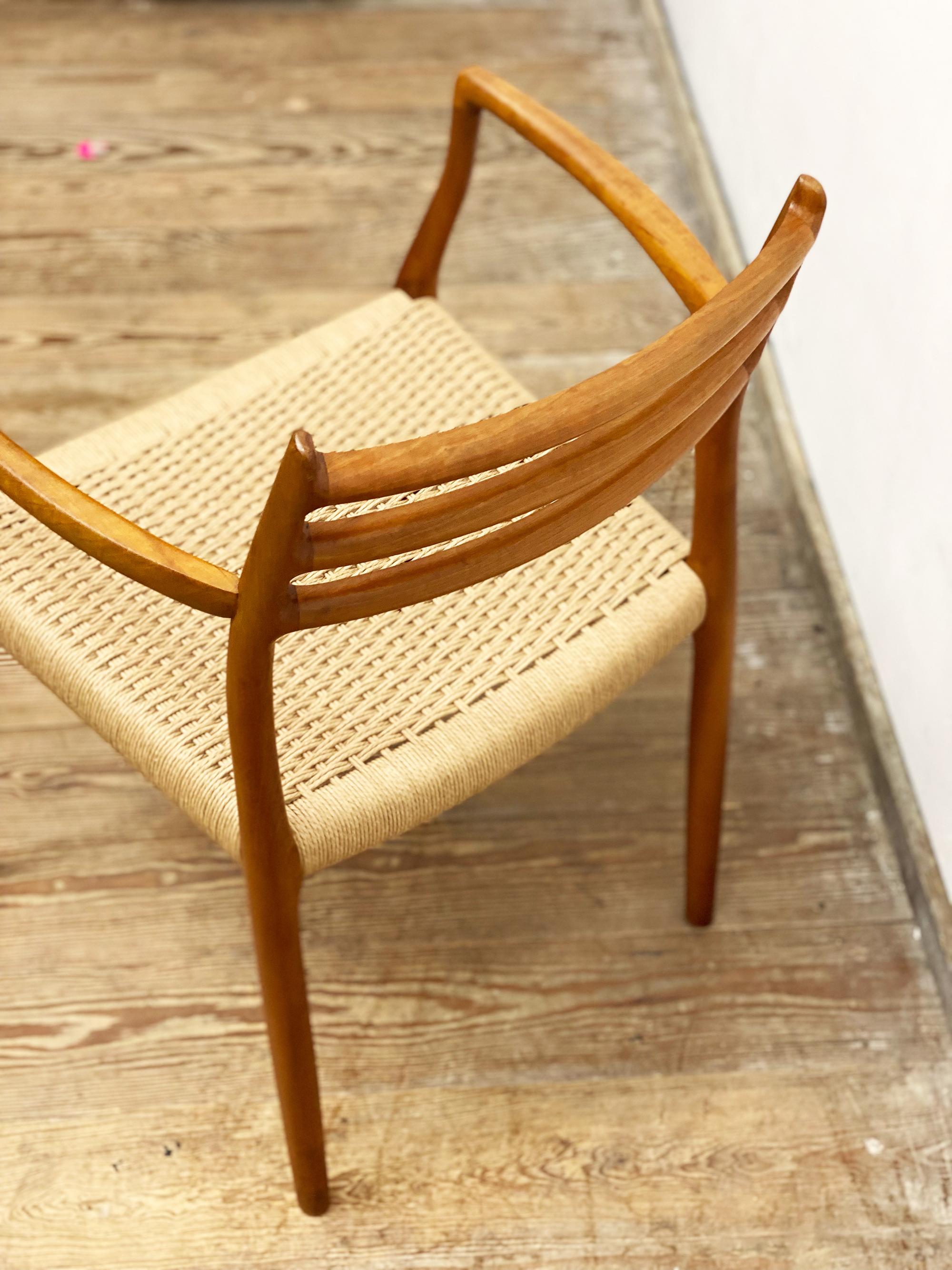 Mid-Century Teak Dining Chair #62 by Niels O. Møller for J. L. Moller For Sale 6