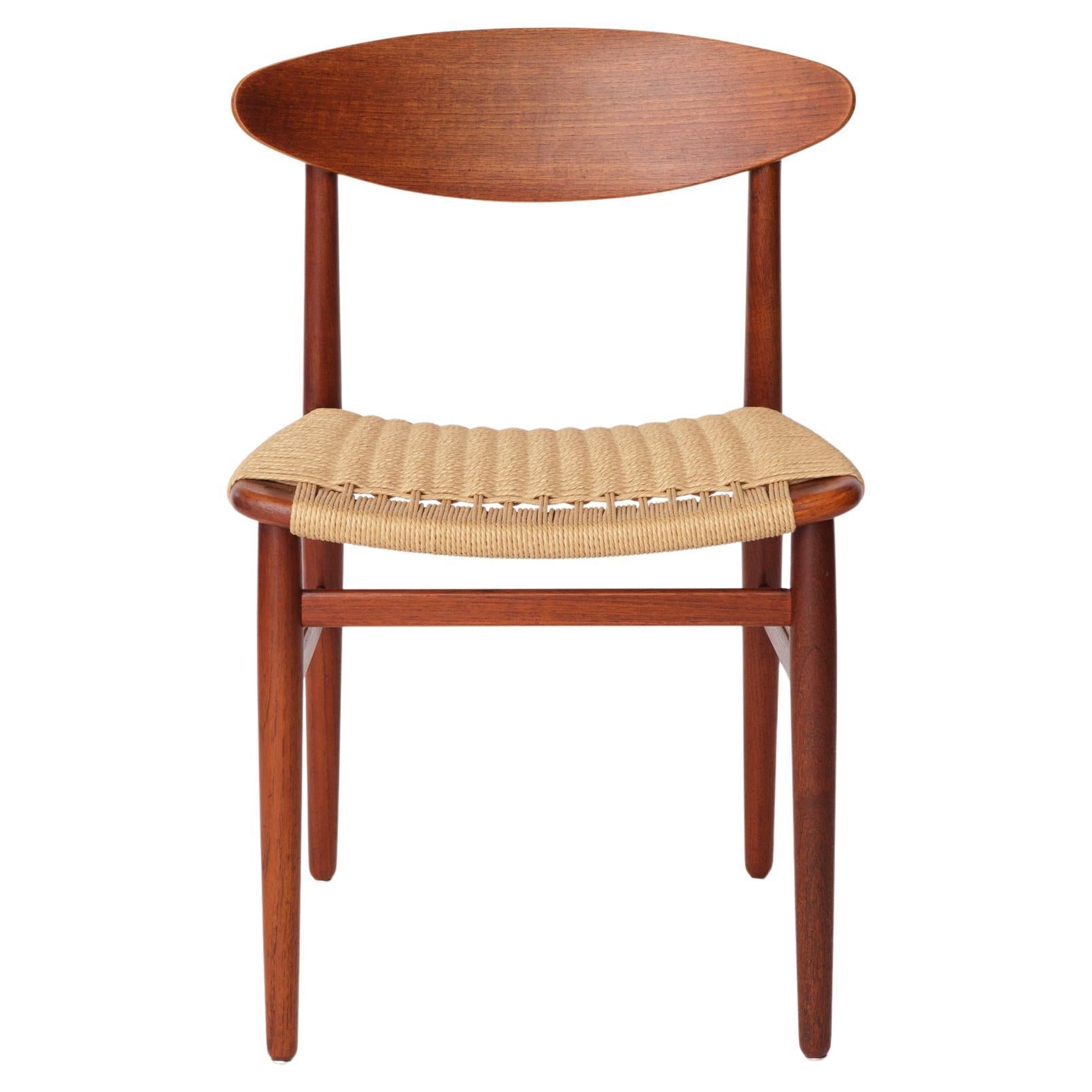 Esszimmerstuhl aus Teakholz aus der Jahrhundertmitte von Larsen & Bender Madsen für Naestved Møbelfabrik im Angebot