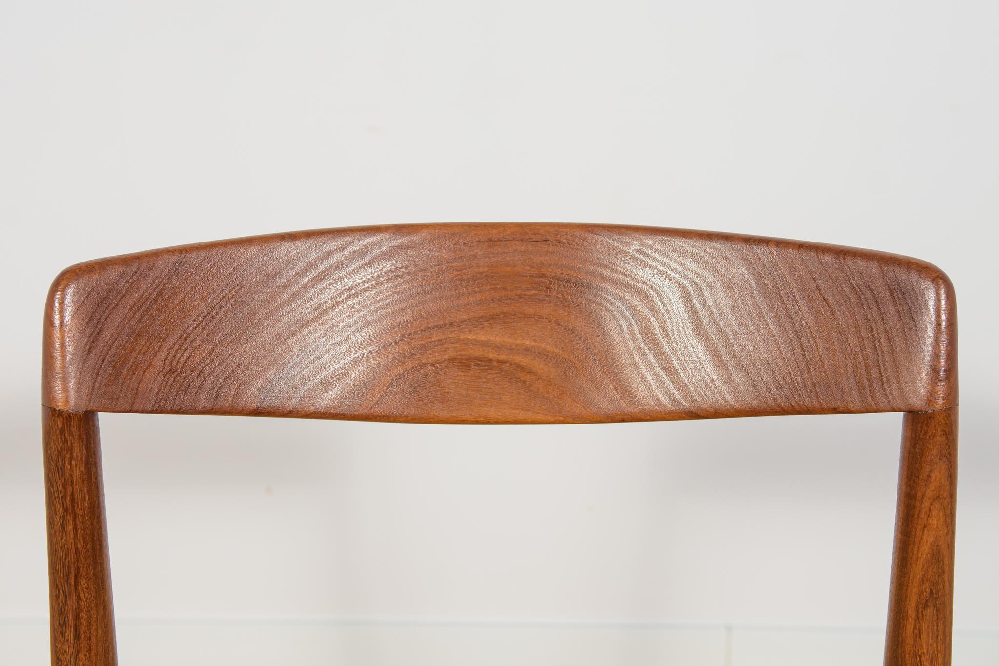 Metà XX secolo Sedia da pranzo in teak del Medioevo, Danimarca, anni '60 in vendita