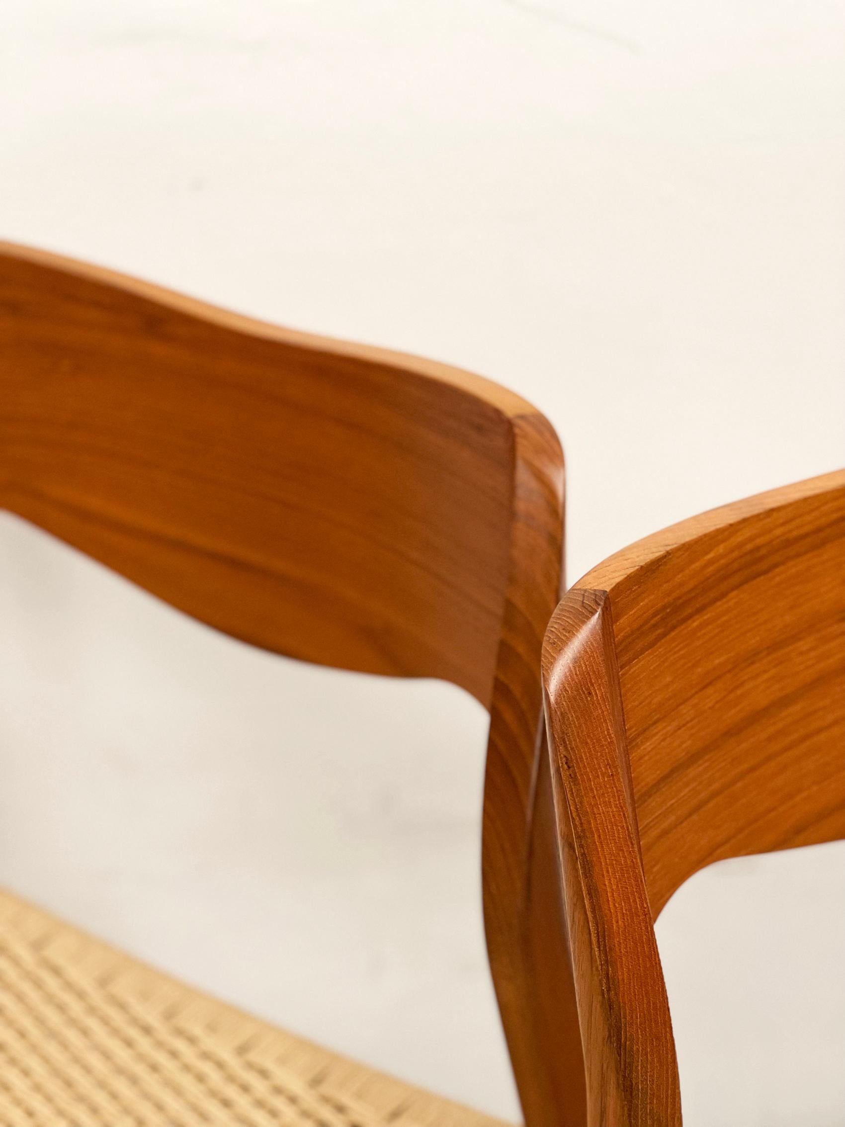 Mid-Century Teak Dining Chairs #71 by Niels O. Møller for J. L. Moller, Set of 4 For Sale 5