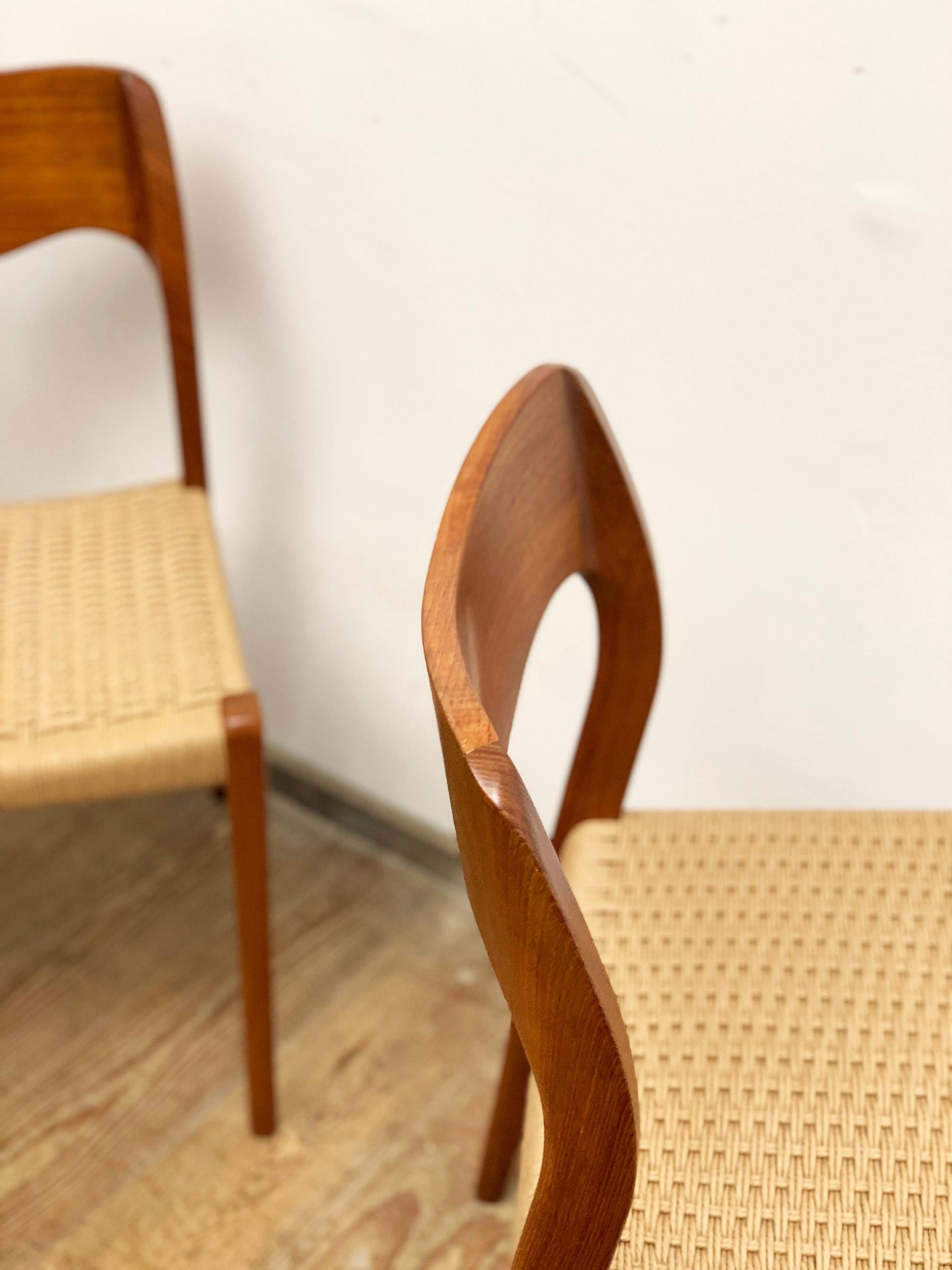 Mid-Century Teak Dining Chairs #71 by Niels O. Møller for J. L. Moller, Set of 6 7