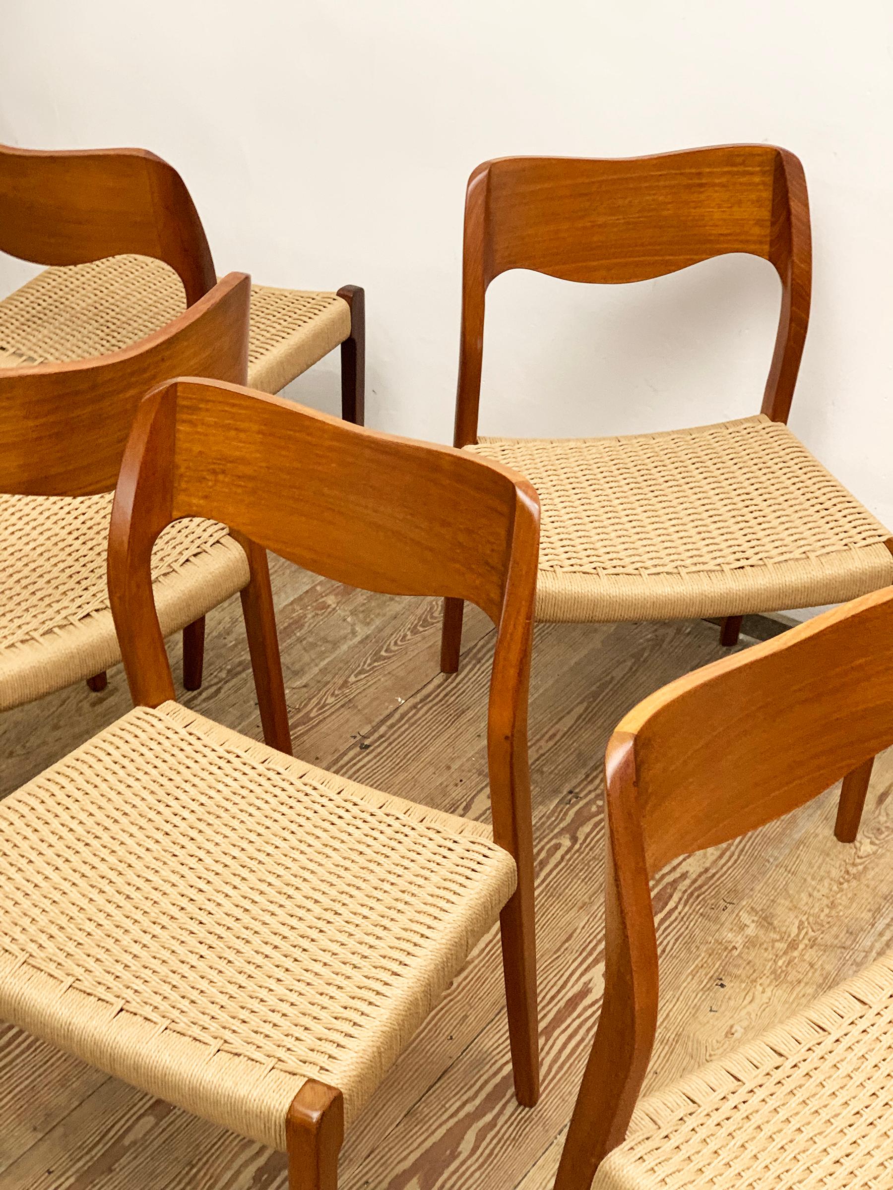 Mid-Century Teak Dining Chairs #71 by Niels O. Møller for J. L. Moller, Set of 6 1