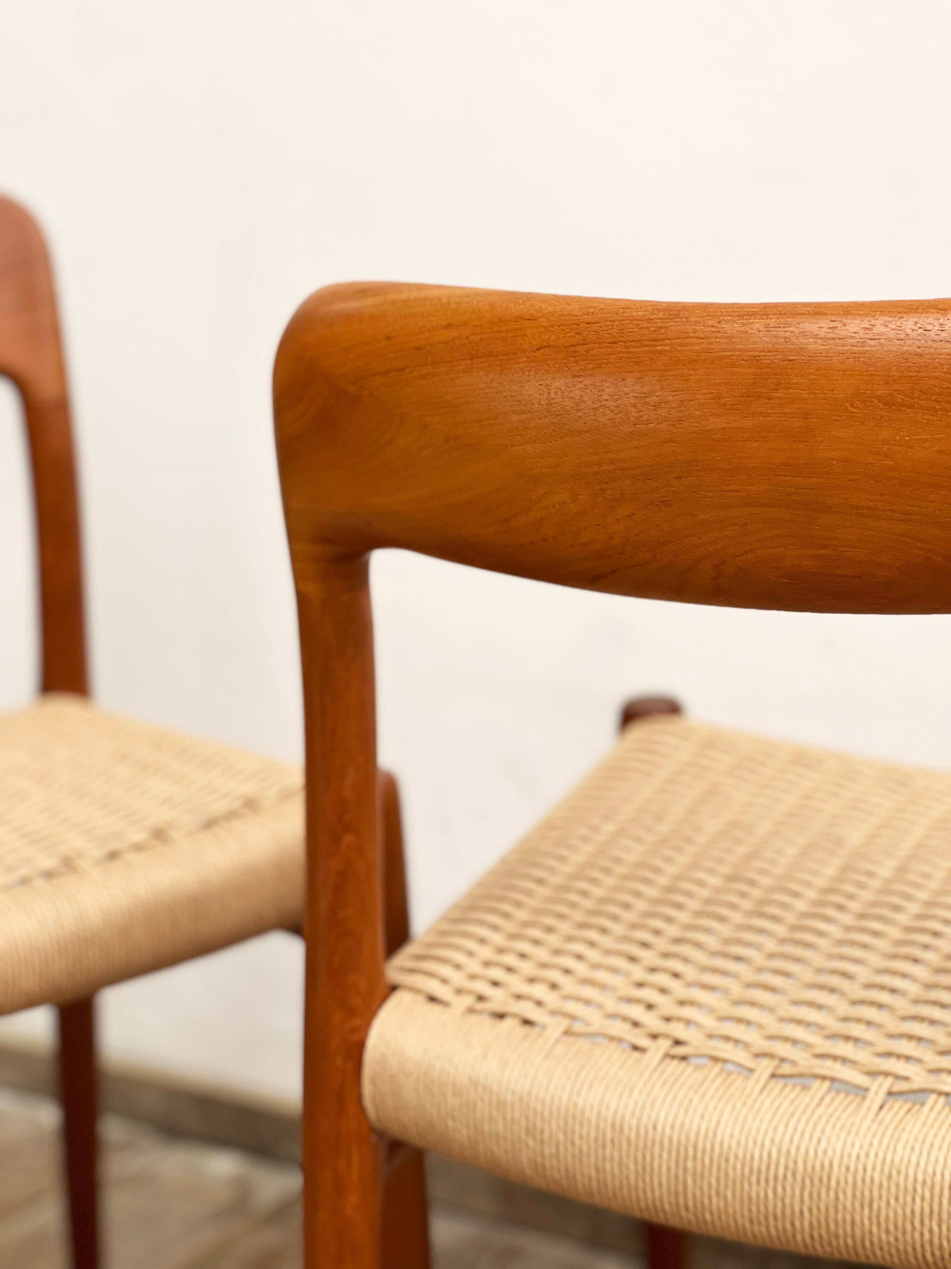 Mid-Century Teak Dining Chairs #75 by Niels O. Møller for J. L. Moller, Set of 2 In Good Condition For Sale In München, Bavaria
