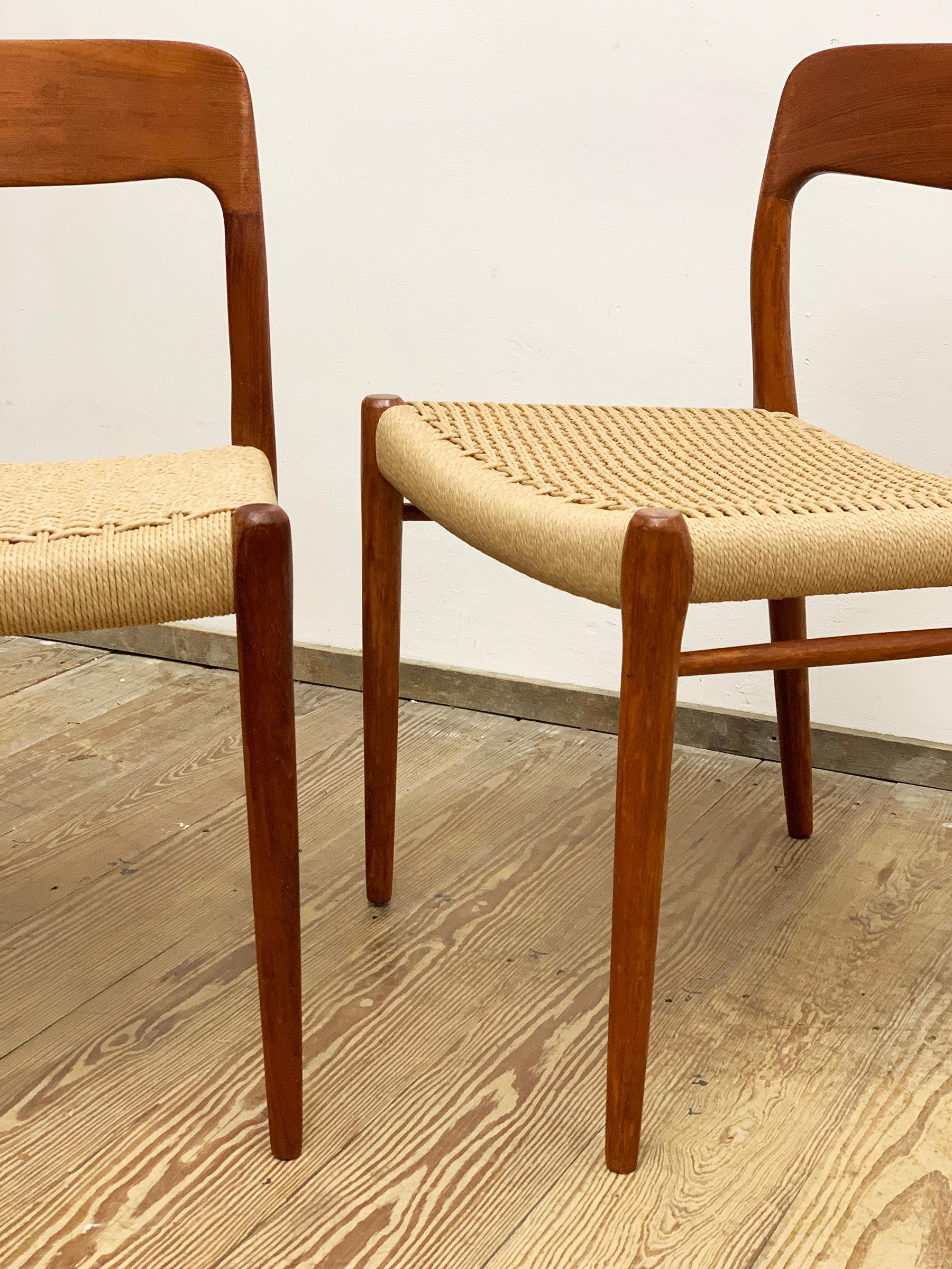 Hand-Carved Mid-Century Teak Dining Chairs #75 by Niels O. Møller for J. L. Moller, Set of 2