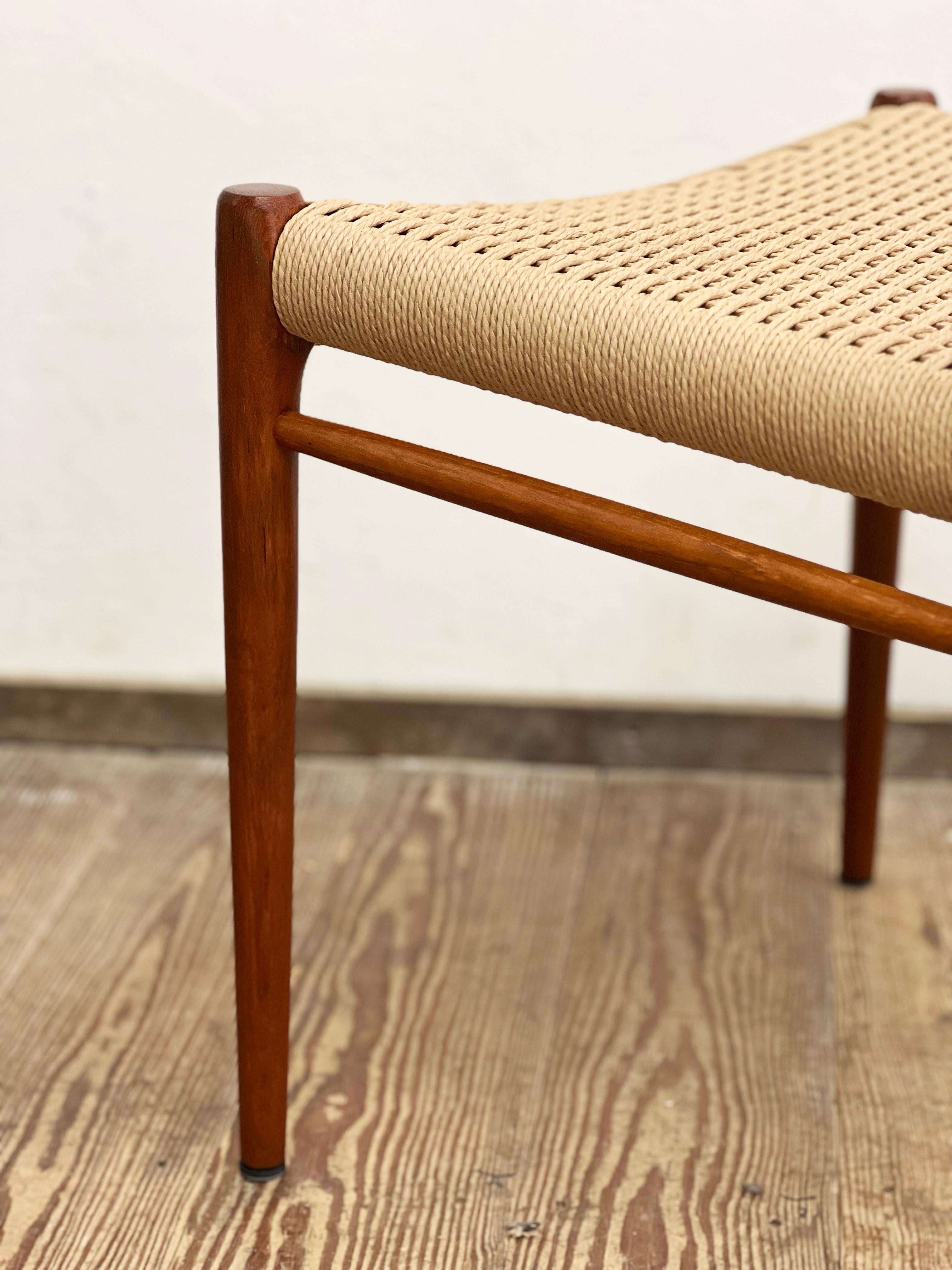 Mid-Century Teak Dining Chairs #75 by Niels O. Møller for J. L. Moller, Set of 2 For Sale 1