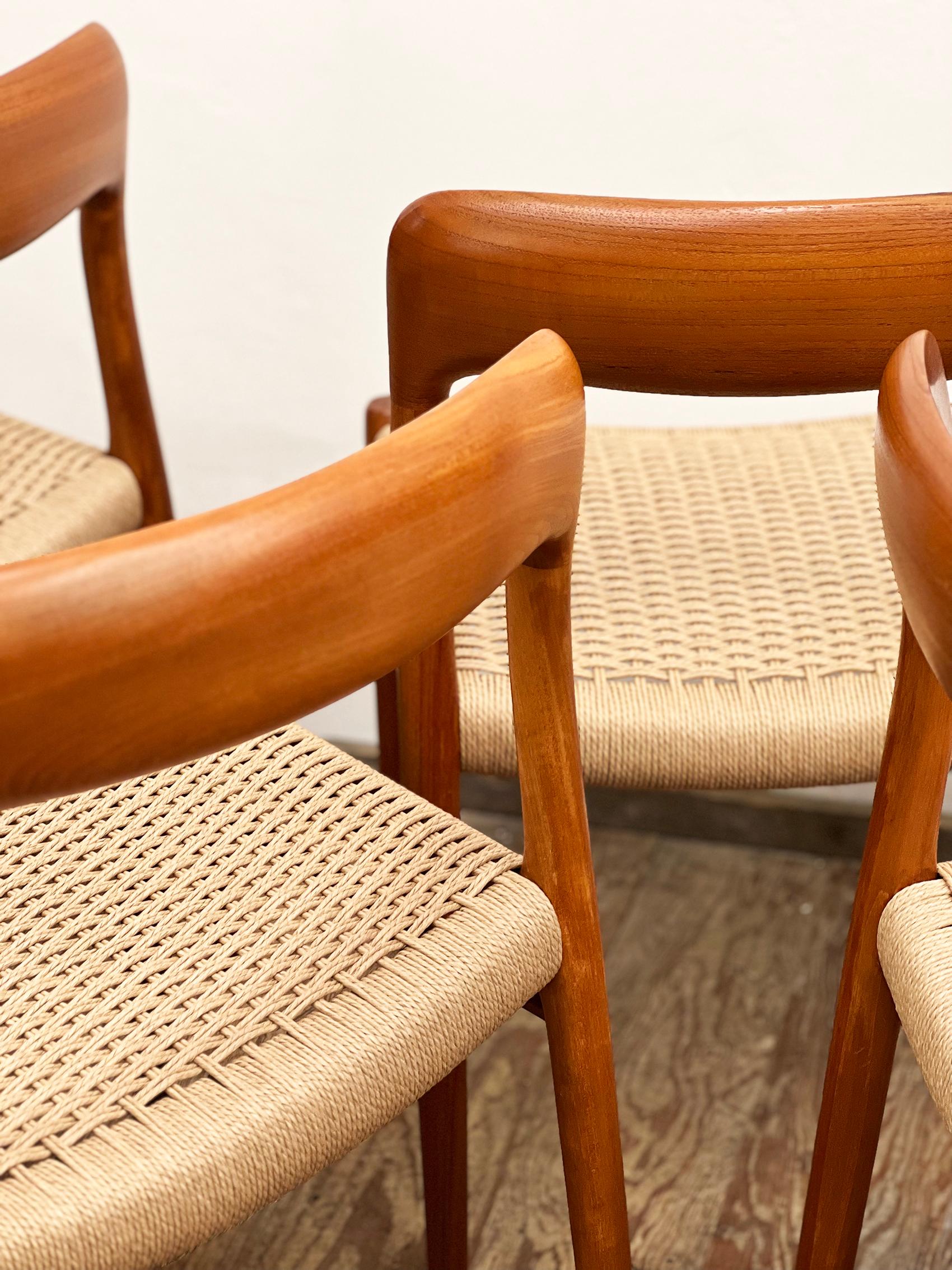 Mid Century Teak Dining Chairs #75 by Niels O. Møller for J. L. Moller, Set of 6 5