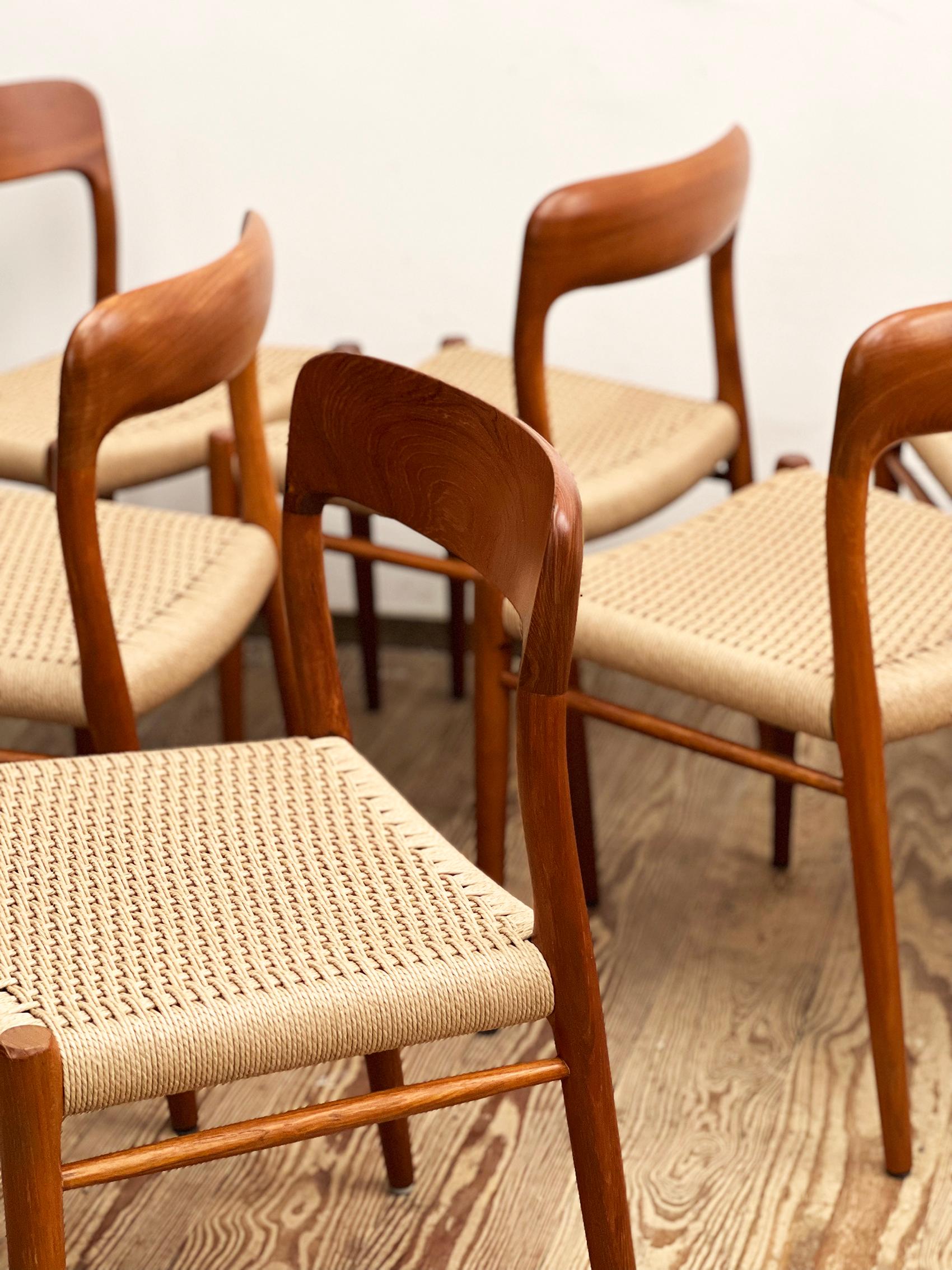 Mid Century Teak Dining Chairs #75 by Niels O. Møller for J. L. Moller, Set of 6 In Good Condition In München, Bavaria