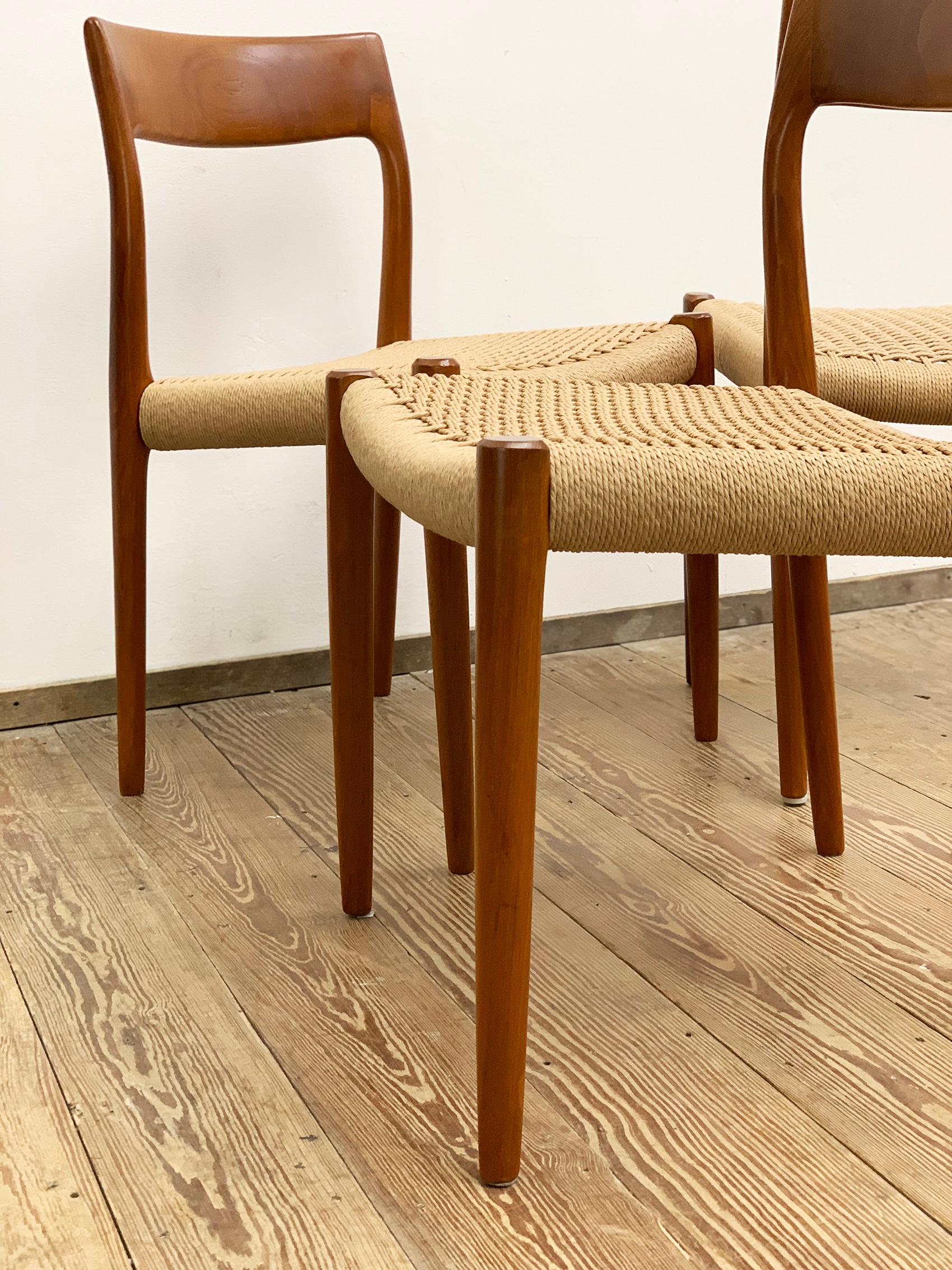 Mid-Century Teak Dining Chairs #77 by Niels O. Møller for J. L. Moller, Set of 4 4