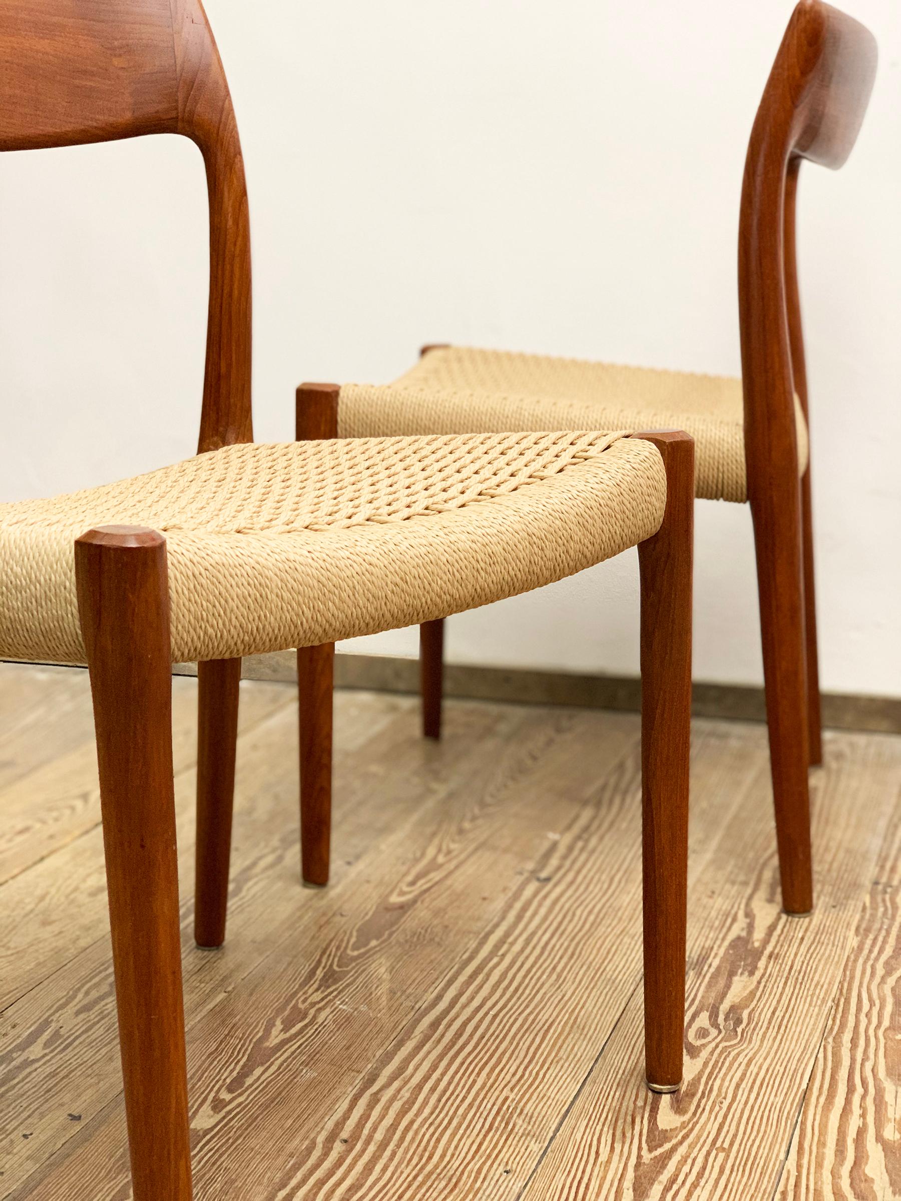 Mid-Century Teak Dining Chairs #77 by Niels O. Møller for J. L. Moller, Set of 4 7