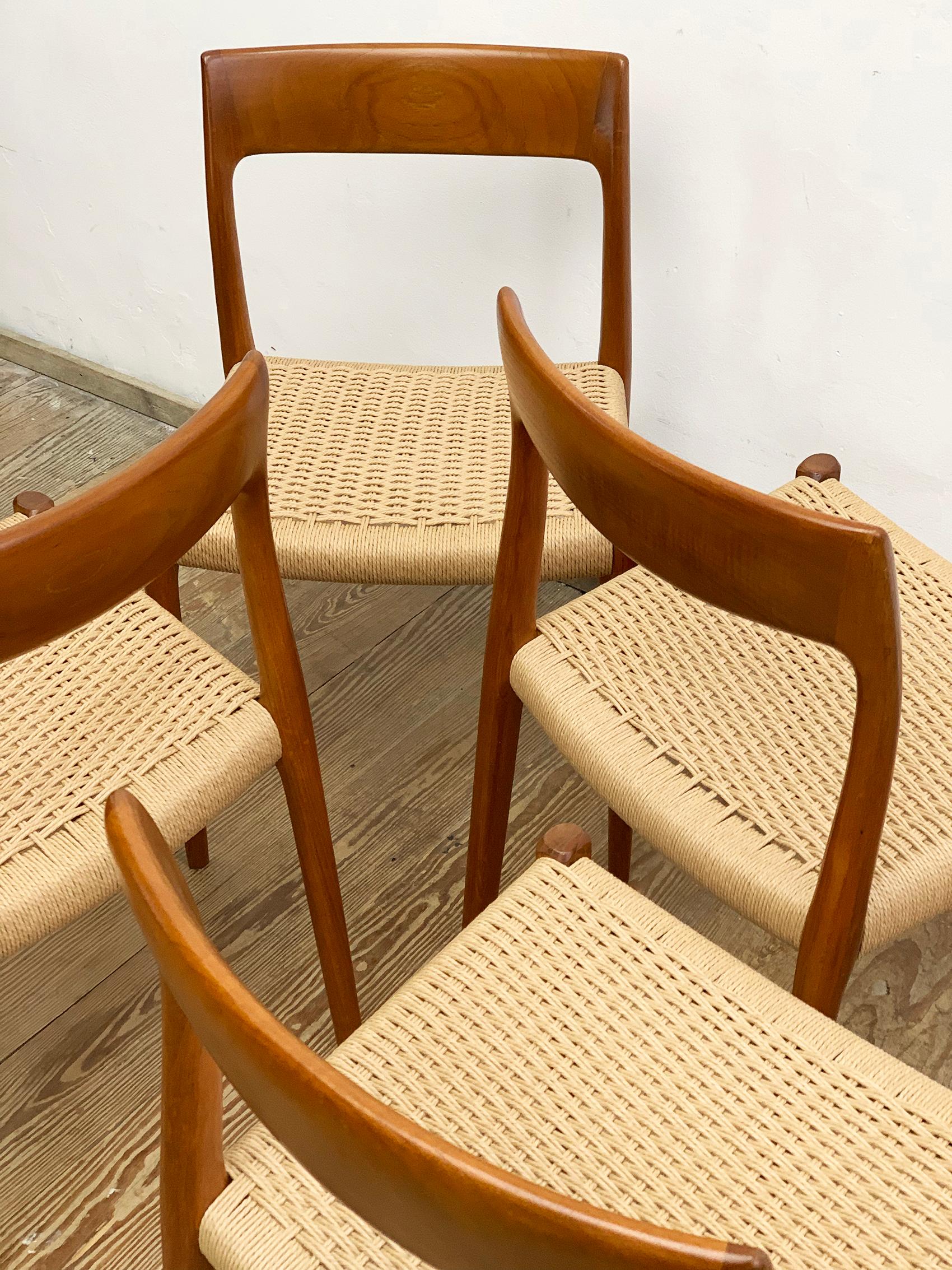 Mid-Century Teak Dining Chairs #77 by Niels O. Møller for J. L. Moller, Set of 4 1