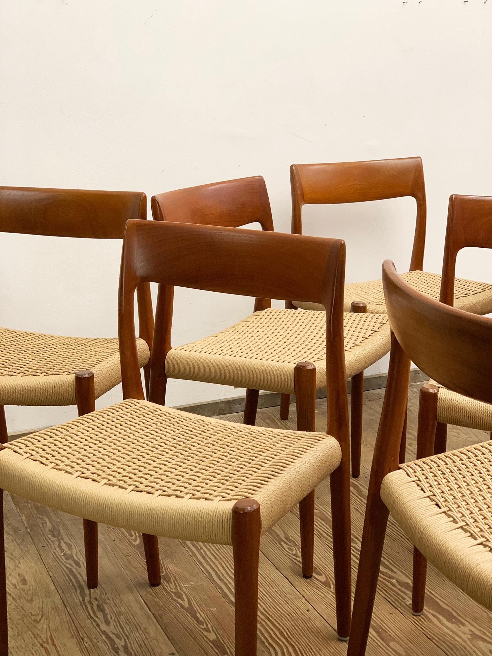 Midcentury Teak Dining Chairs #77 by Niels O. Møller for J. L. Moller, Set of 8 1