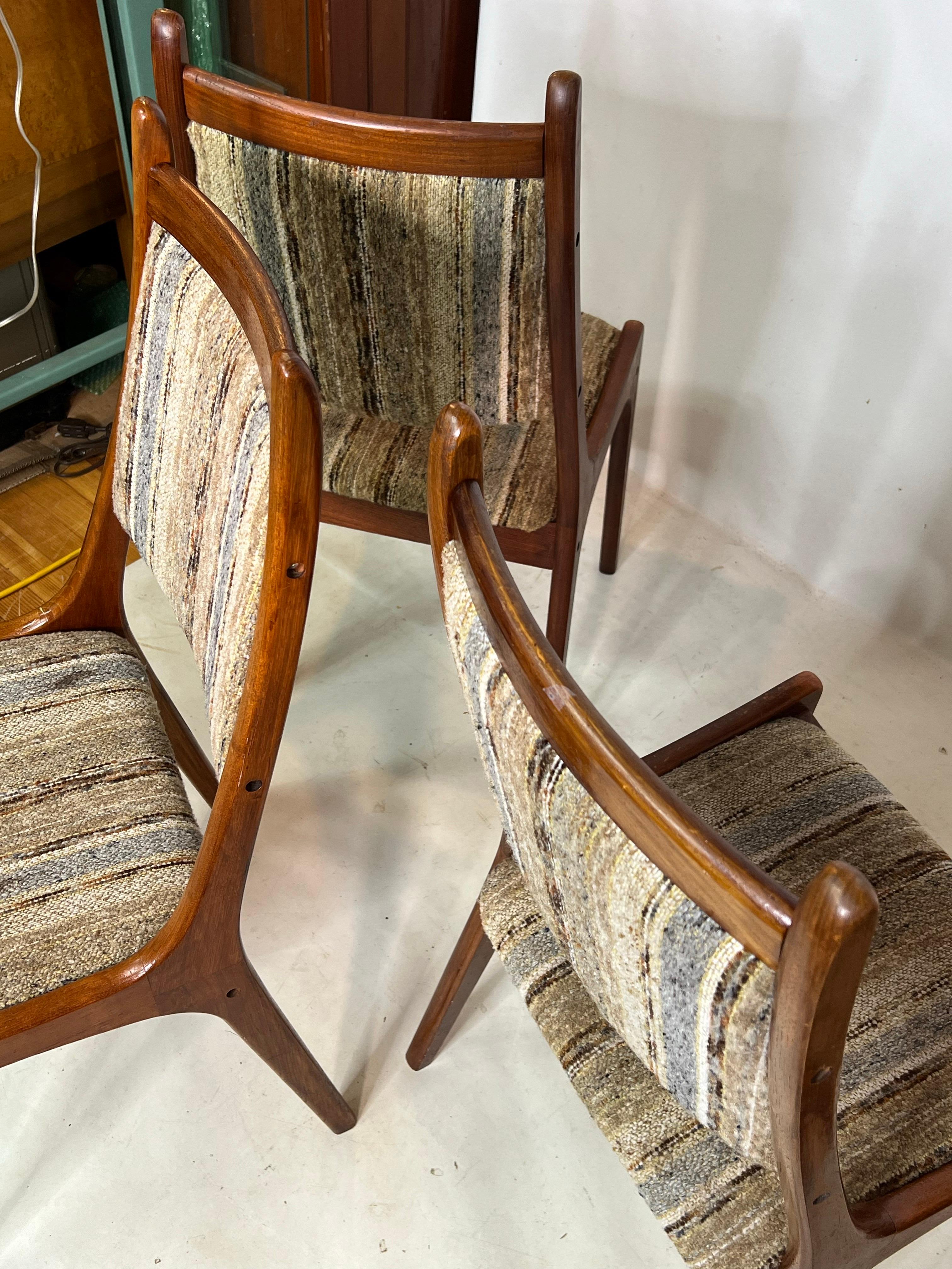 Mid-Century Teak Esszimmerstühle von R. Huber & Co. 6er Set im Angebot 1