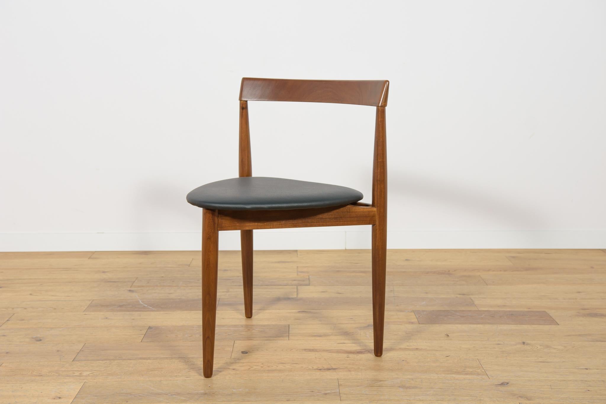 Mid-Century Teak Dining Table and Chairs Set by Hans Olsen for Frem Røjle. For Sale 10