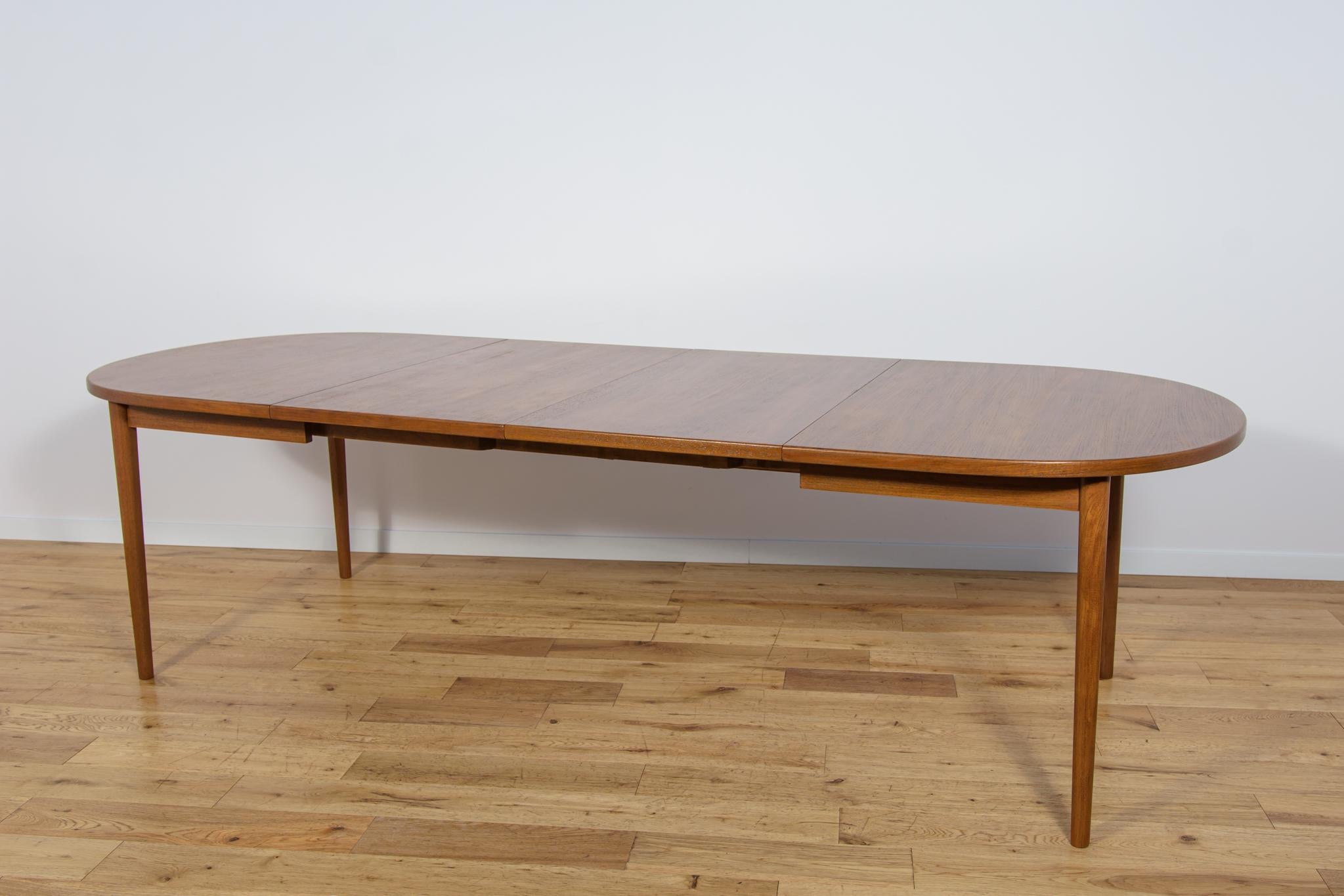 Mid Century Teak Dining Table by Nils Jonsson Hugo Troeds, Sweden, 1960s For Sale 7