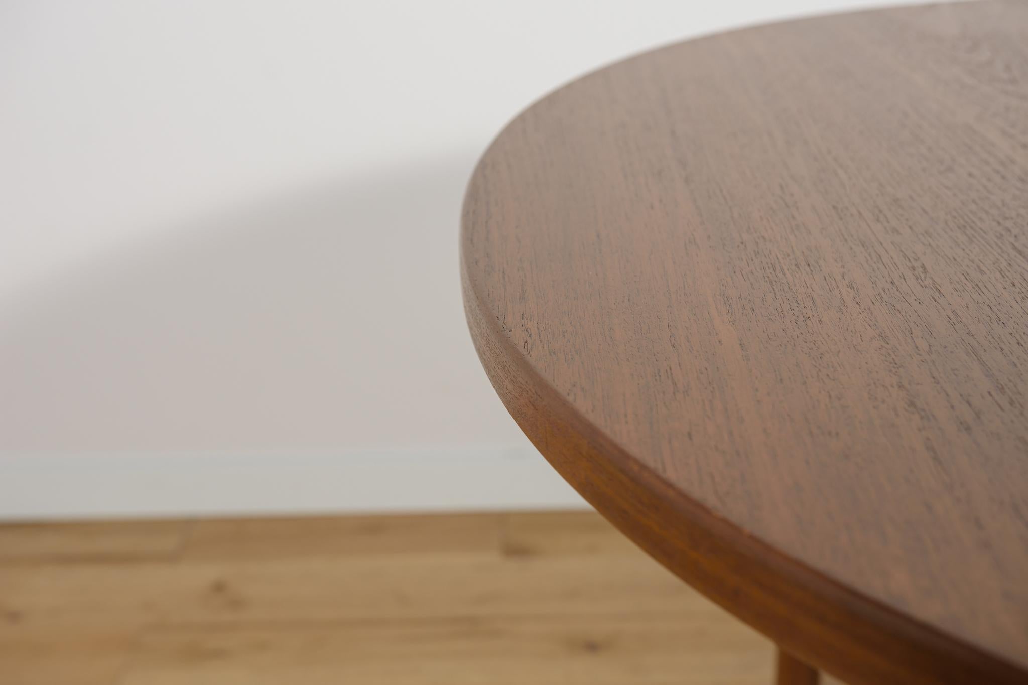 Table de salle à manger du milieu du siècle dernier par Nils Jonsson Hugo Troeds, Suède, années 1960 en vente 10