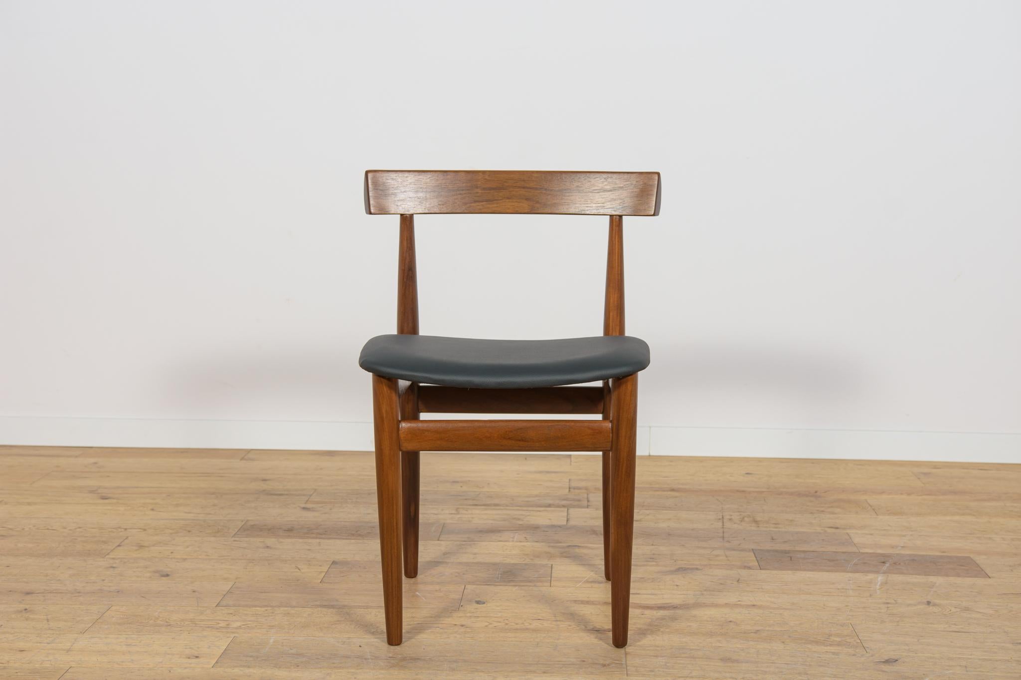 Mid-Century Teak Dining Table & Chairs by Hans Olsen for Frem Røjle, Denmark. For Sale 4