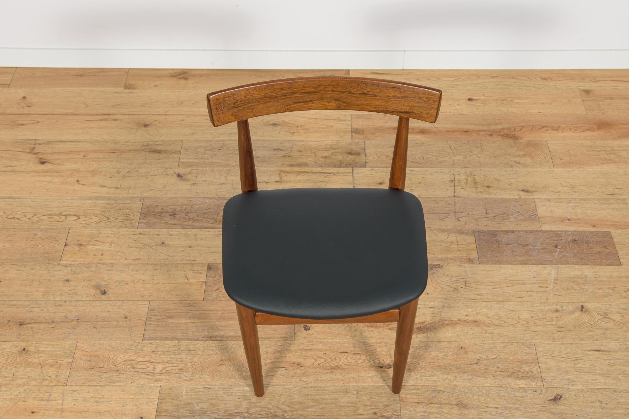 Mid-Century Teak Dining Table & Chairs by Hans Olsen for Frem Røjle, Denmark. For Sale 5