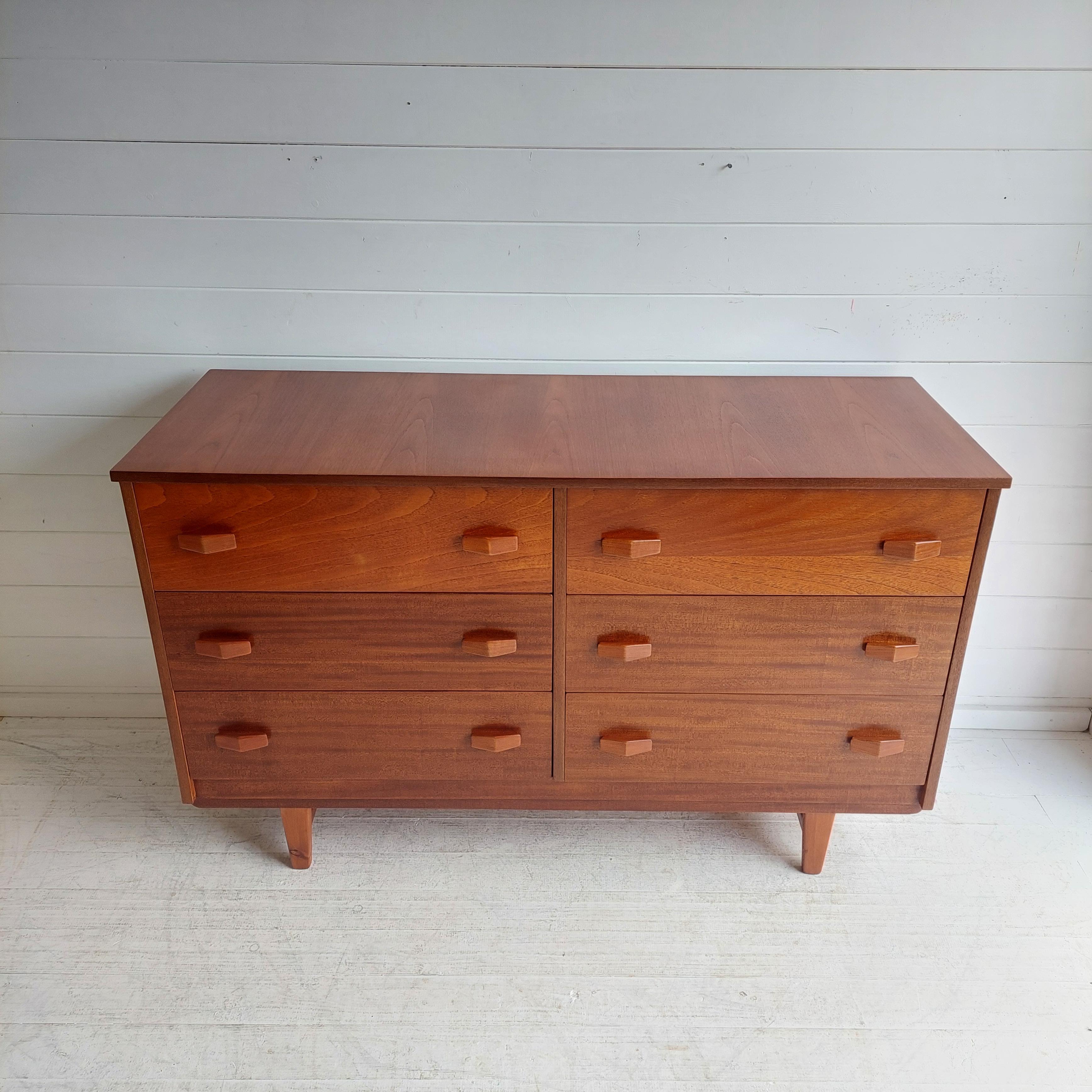 Mid Century Teak Double Chest Of Drawers Dresser Sideboard Danish, 1950 In Good Condition In Leamington Spa, GB