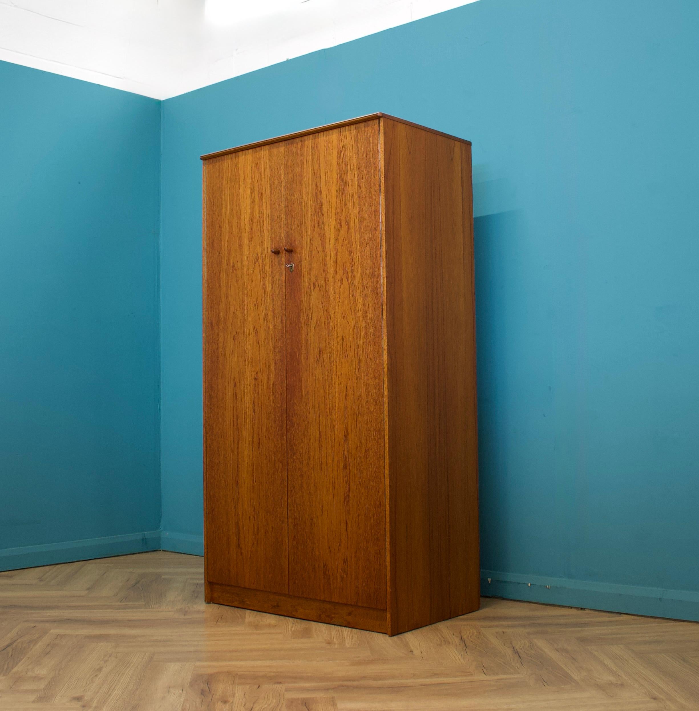 Mid Century Teak Double Door Wardrobe, 1960s In Good Condition For Sale In South Shields, GB